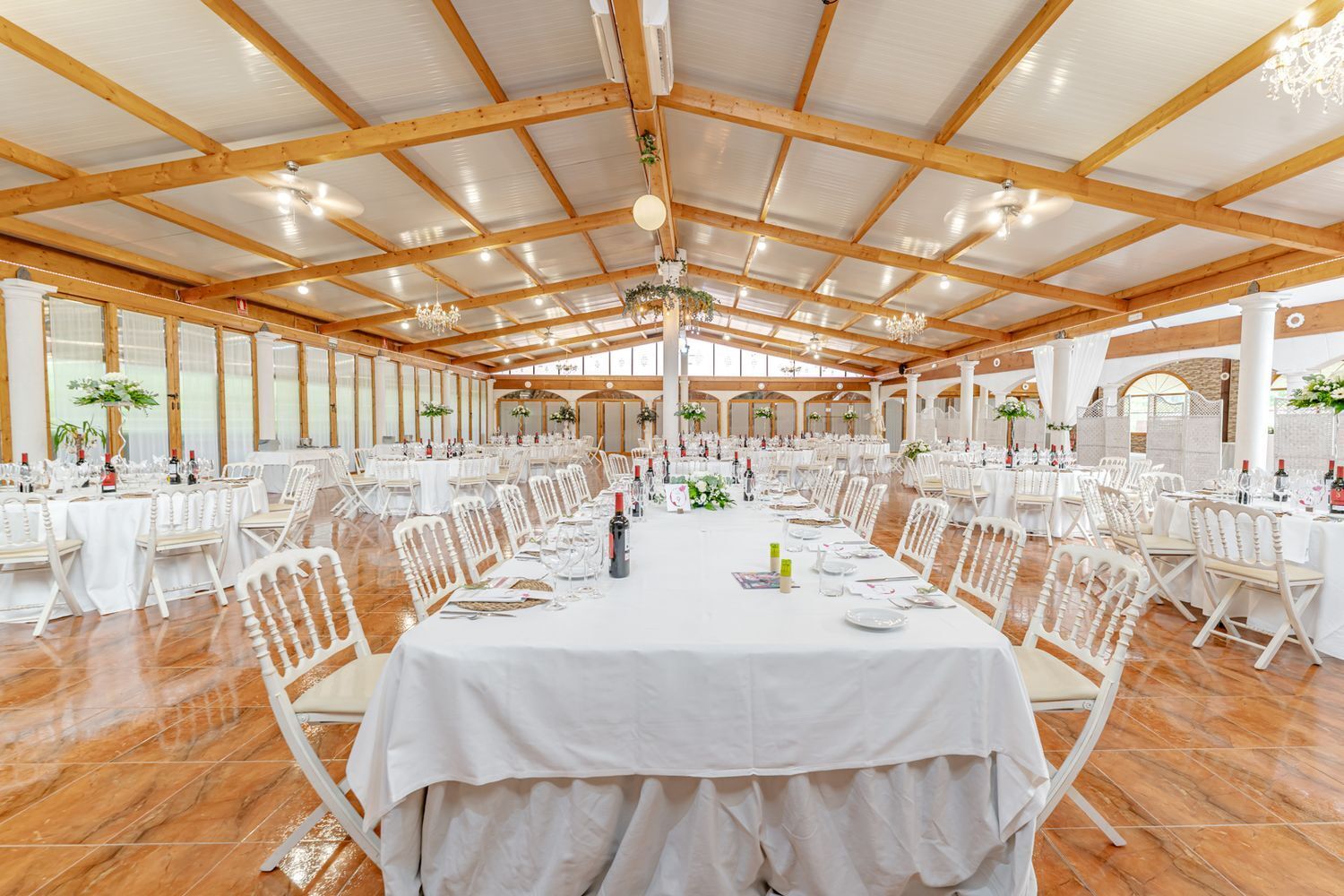 Edificios-Venta-Laguna de Duero-2114032-Foto-98