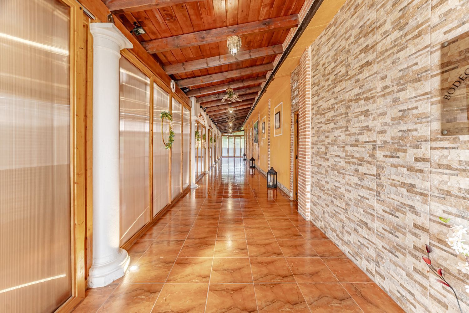 Edificios-Venta-Laguna de Duero-2114032-Foto-102