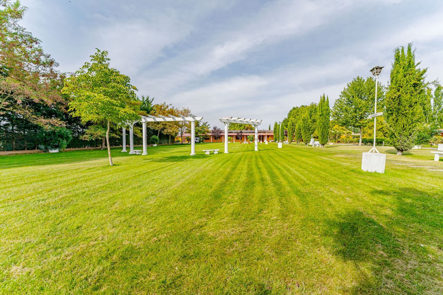 Edificios-Venta-Laguna de Duero-2114032-Foto-128