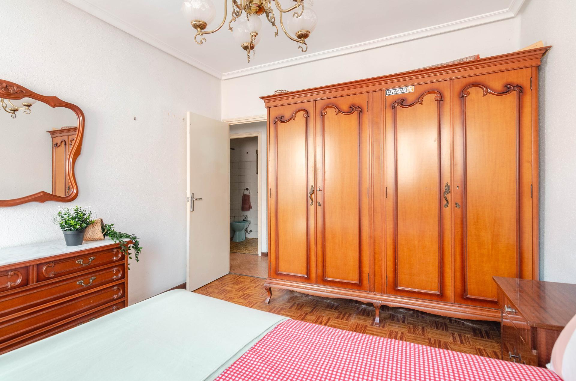 Pisos-Venta-Oviedo-2114074-Foto-14