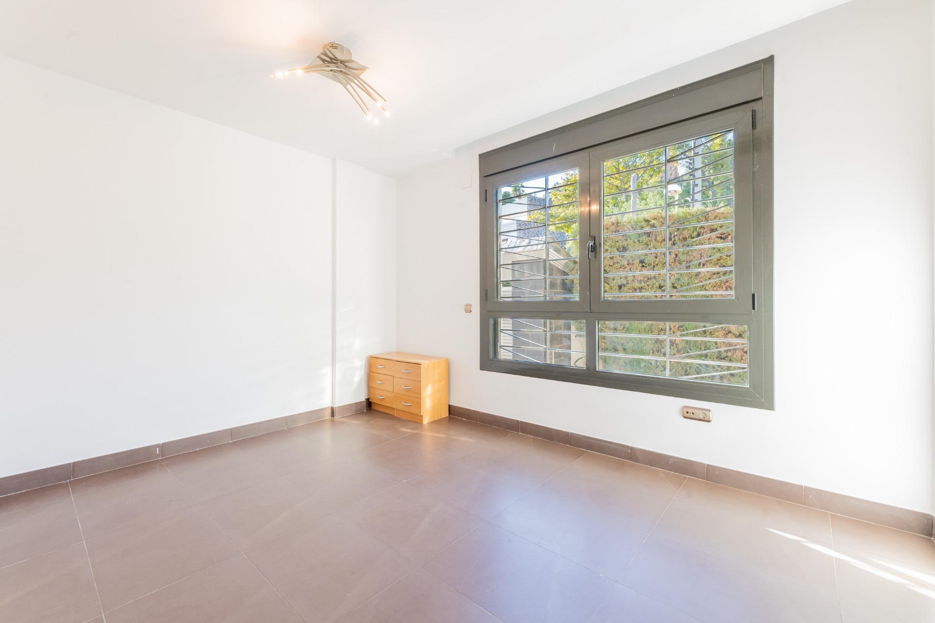 Chalet de Lujo con Vistas Privilegiadas y Estilo de Vida Exclusivo