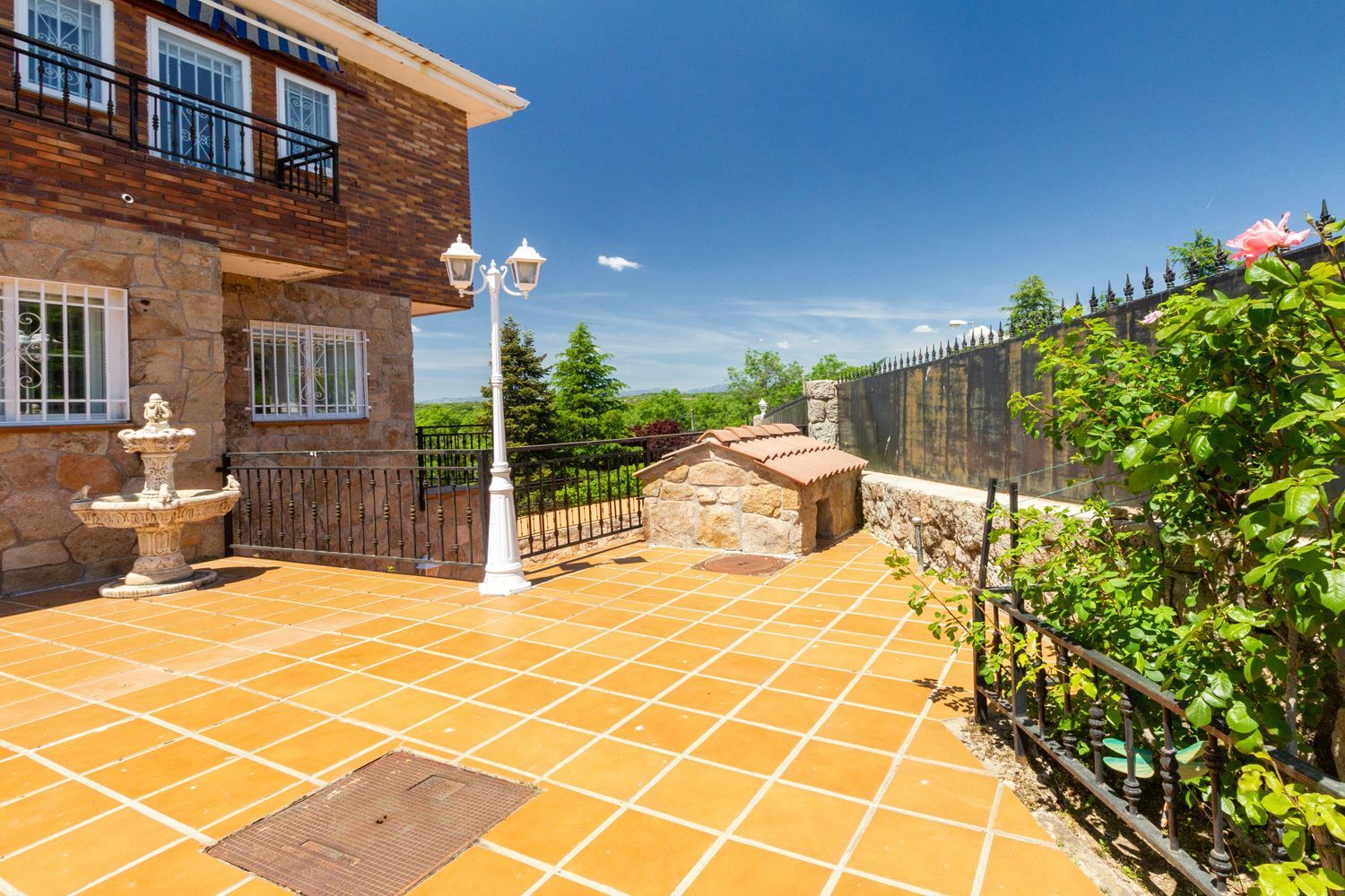 Propiedad en venta en Madrid, Colmenarejo