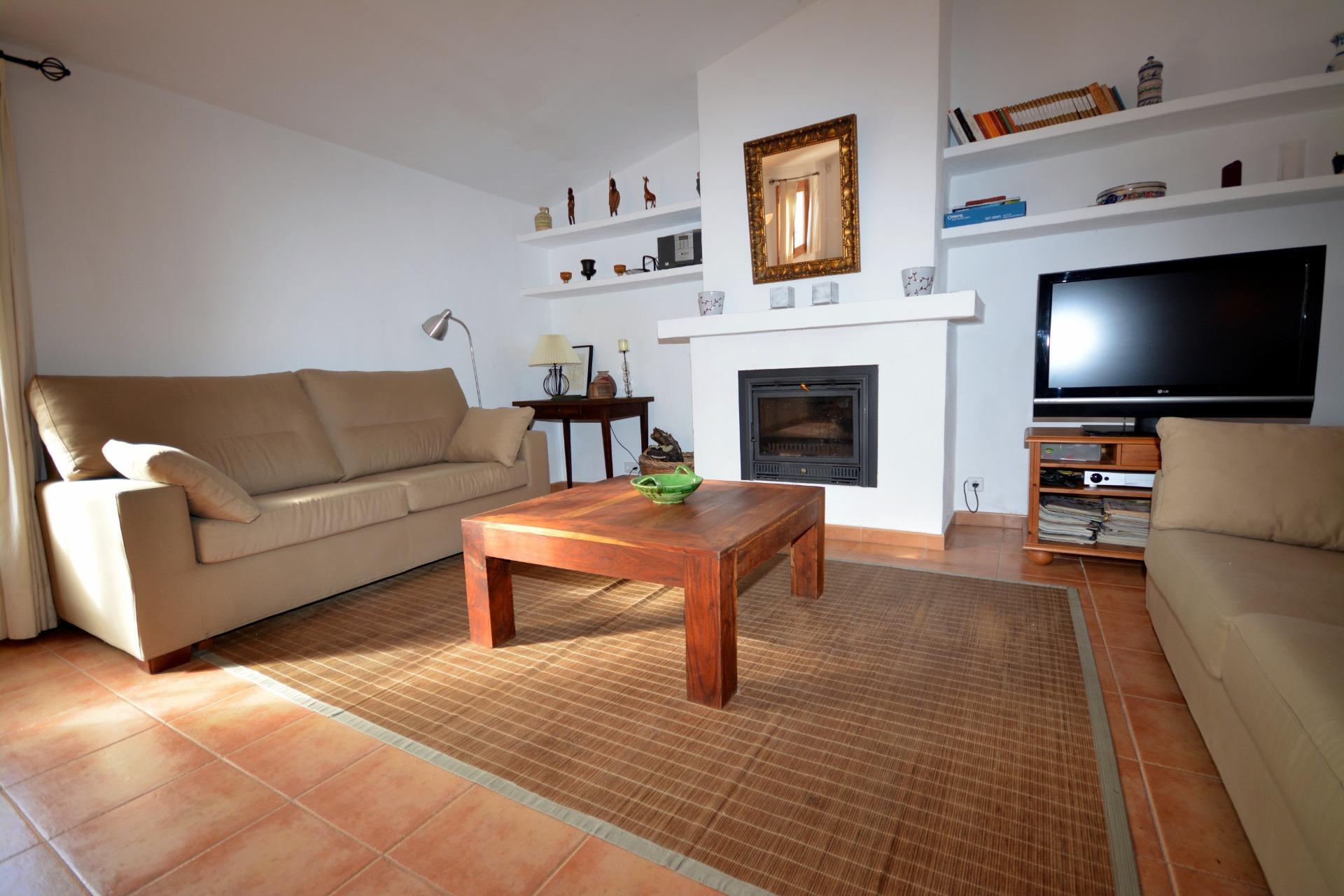 ENCANTADORA FINCA RÚSTICA EN CASA BLANCA