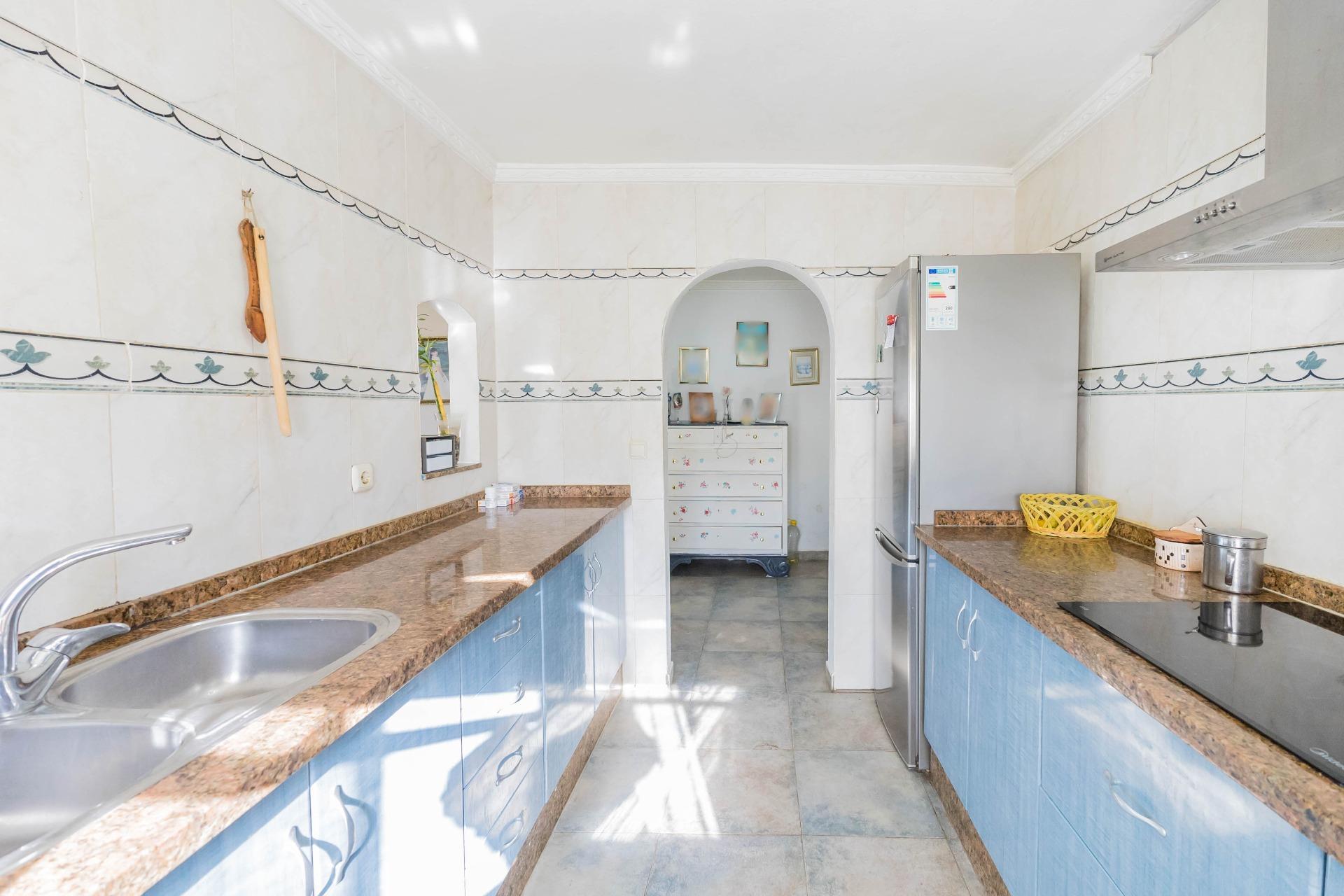 Encantadora Casa con Terreno en Tolox, Costa del Sol