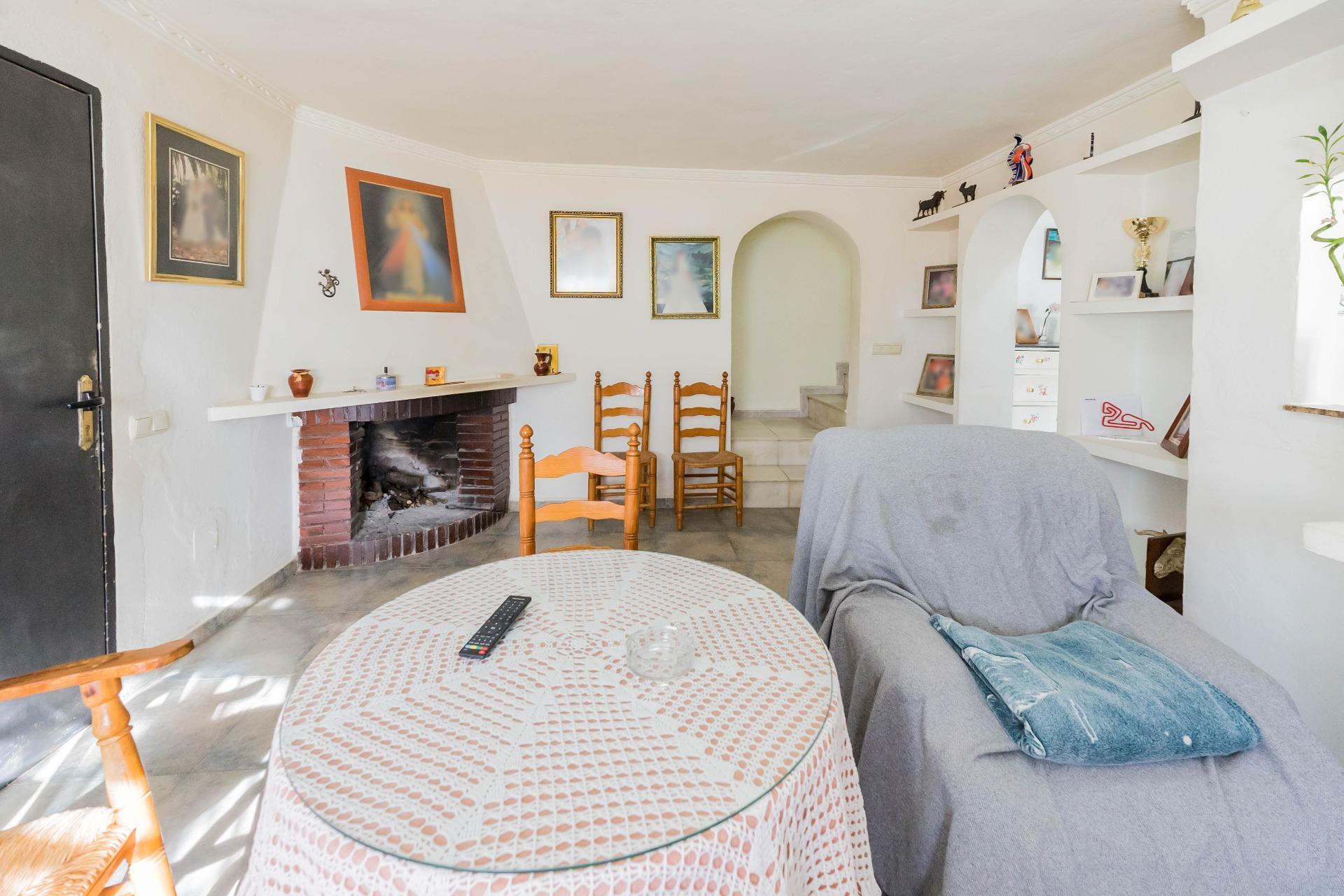 Encantadora Casa con Terreno en Tolox, Costa del Sol