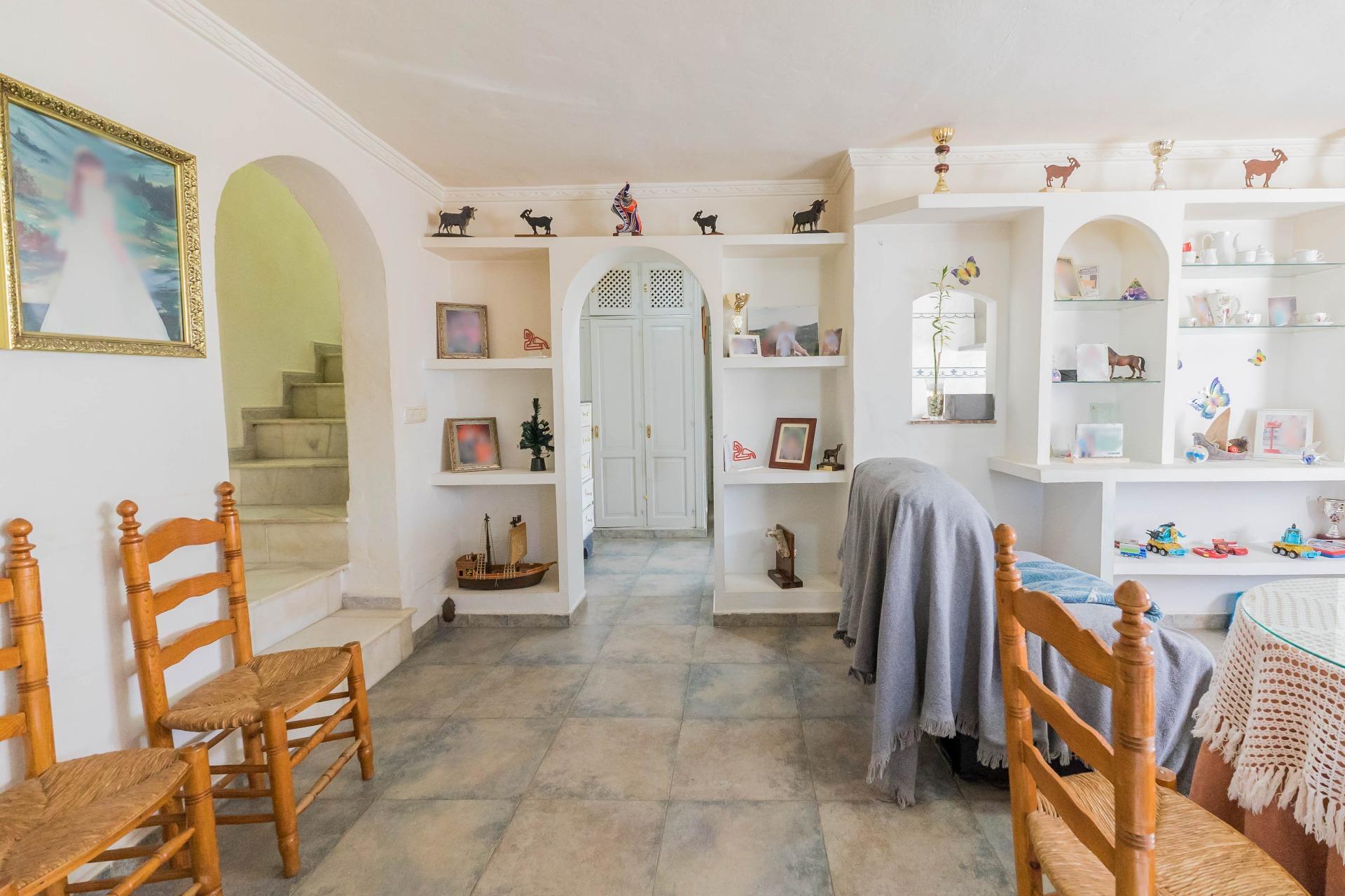 Encantadora Casa con Terreno en Tolox, Costa del Sol