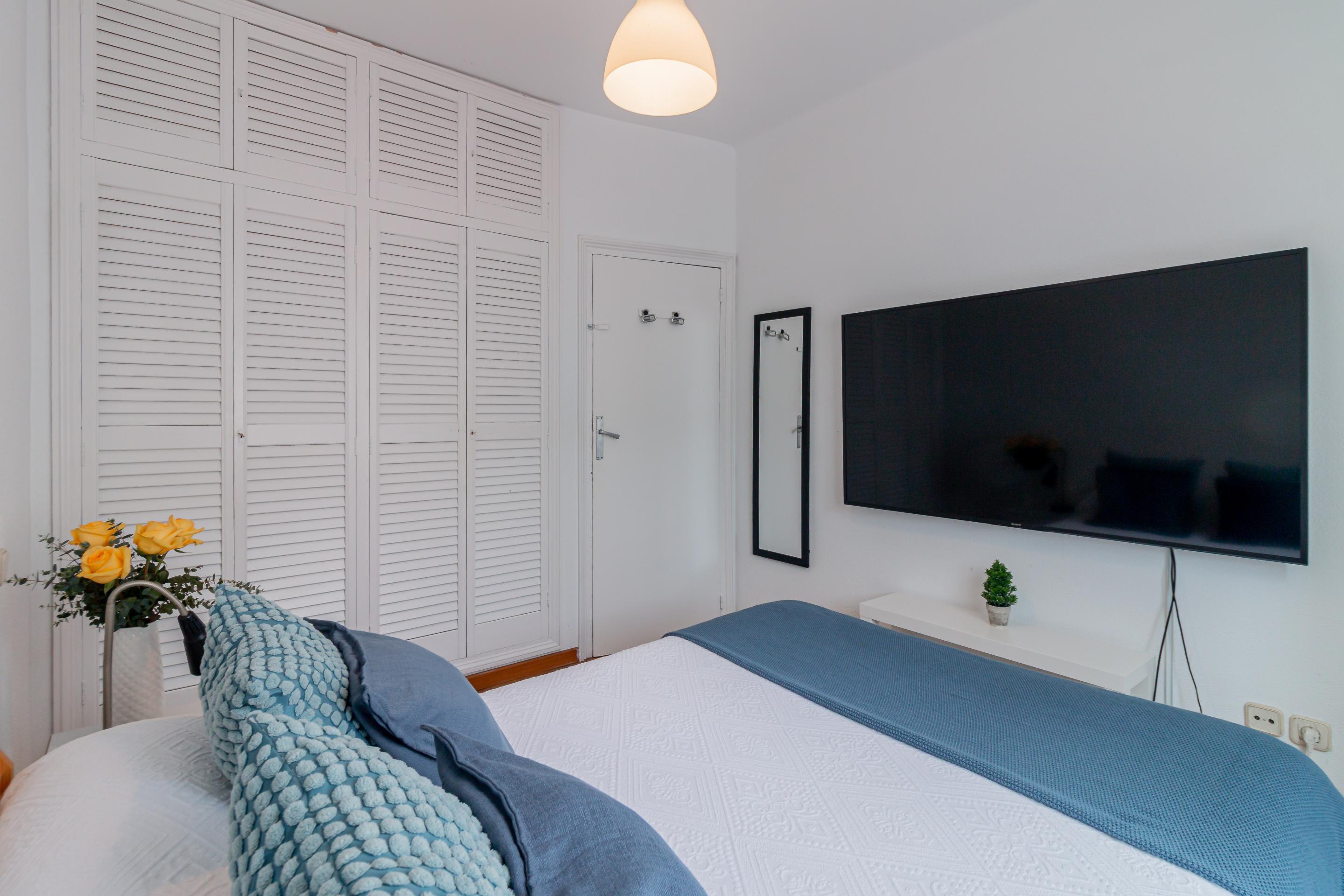 Piso en Alquiler de 2 dormitorios en calle Galileo