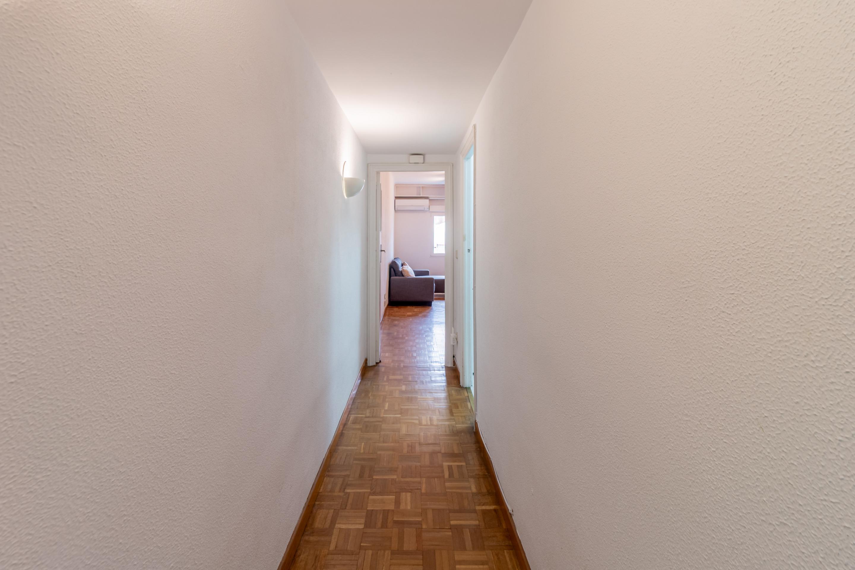 Piso en Alquiler de 2 dormitorios en calle Galileo