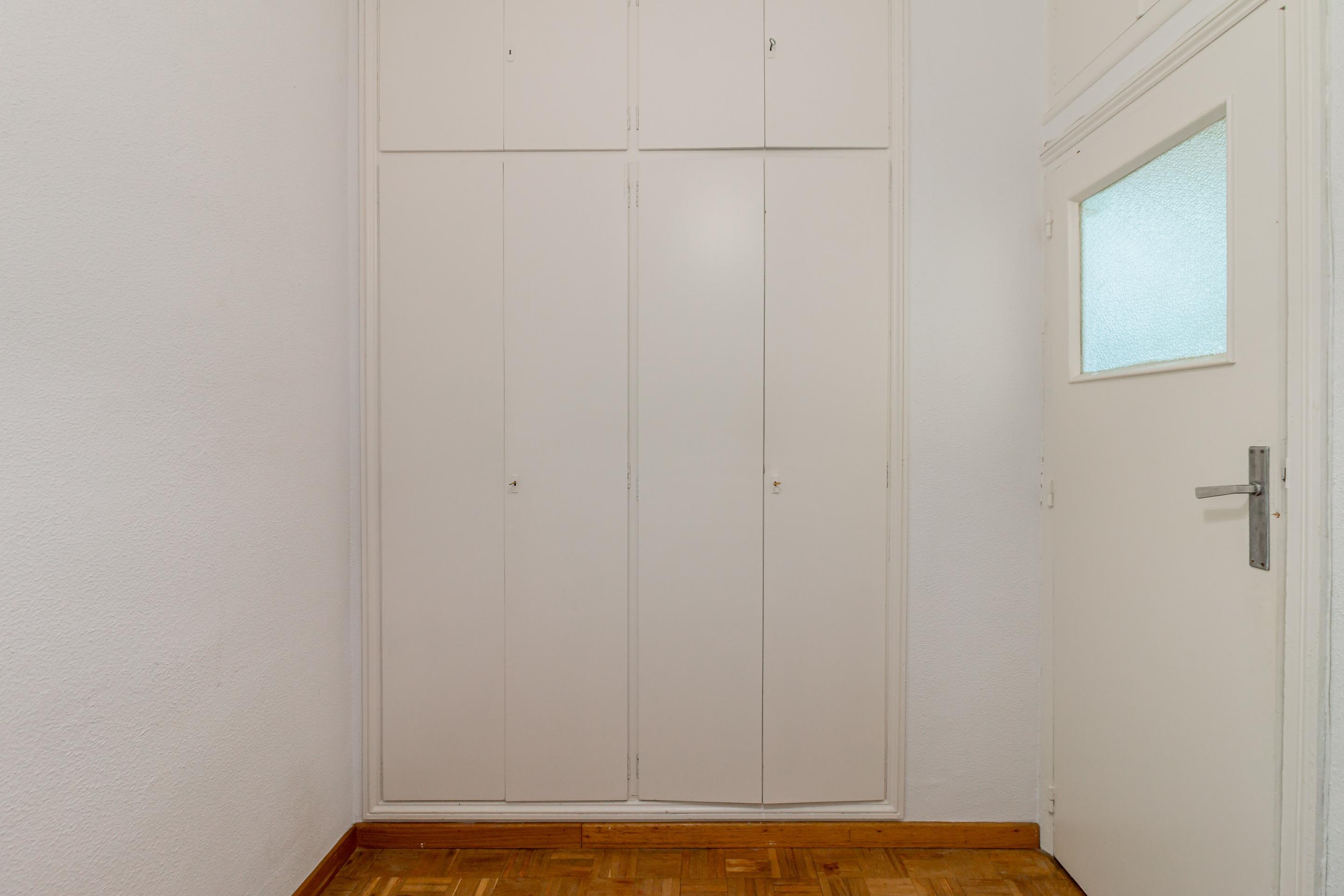 Piso en Alquiler de 2 dormitorios en calle Galileo