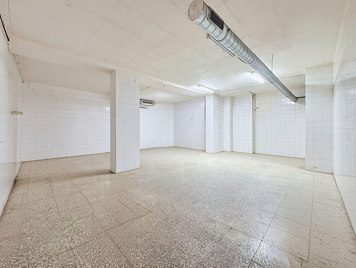 Oportunidad estratégica: local comercial de alto impacto en Valencia ? Zona La Saïdia