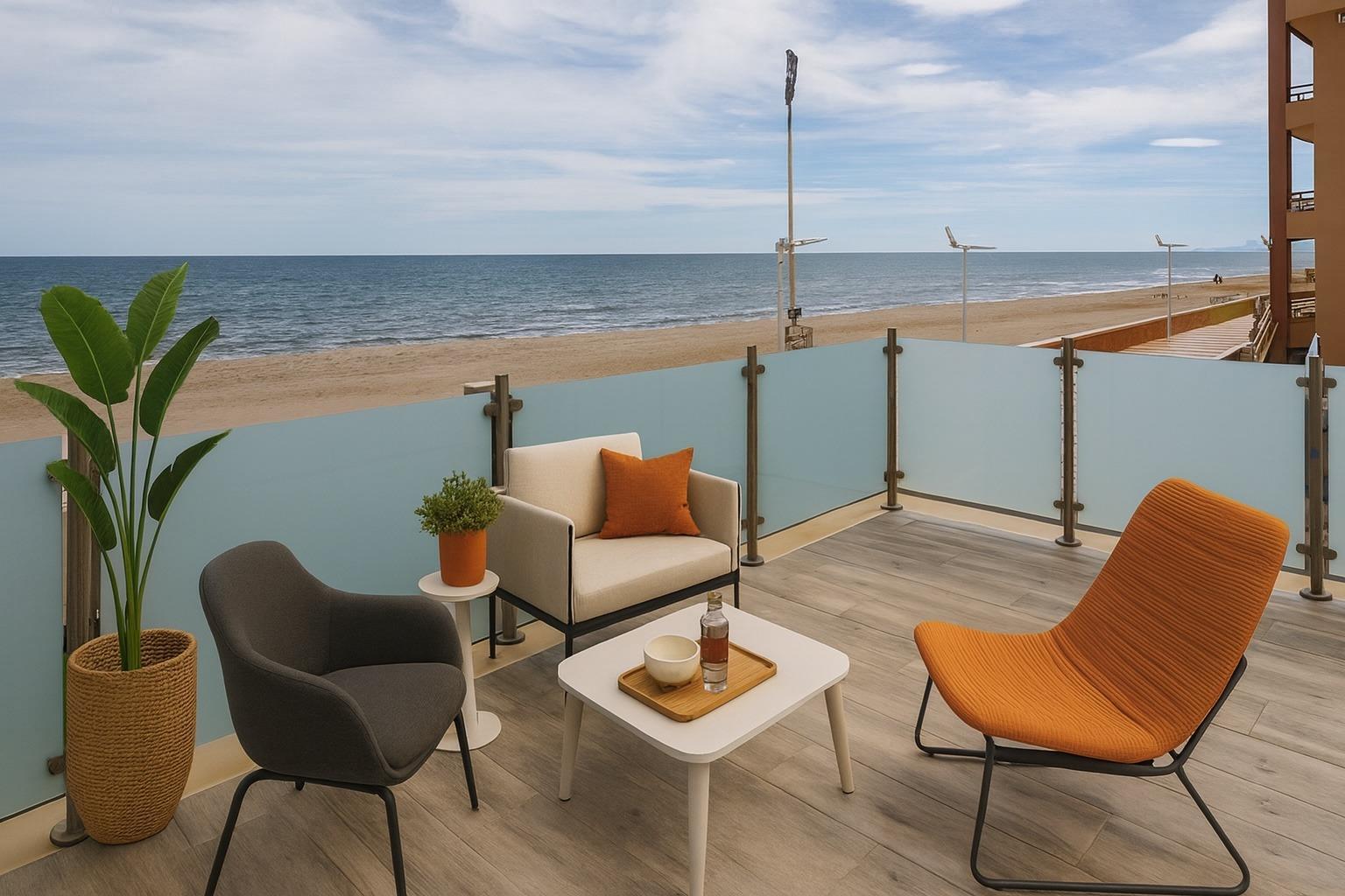 Chalet Independiente en Primera Línea de Playa: Tu refugio en Mareny de Barraquetes, Sueca, Valencia
