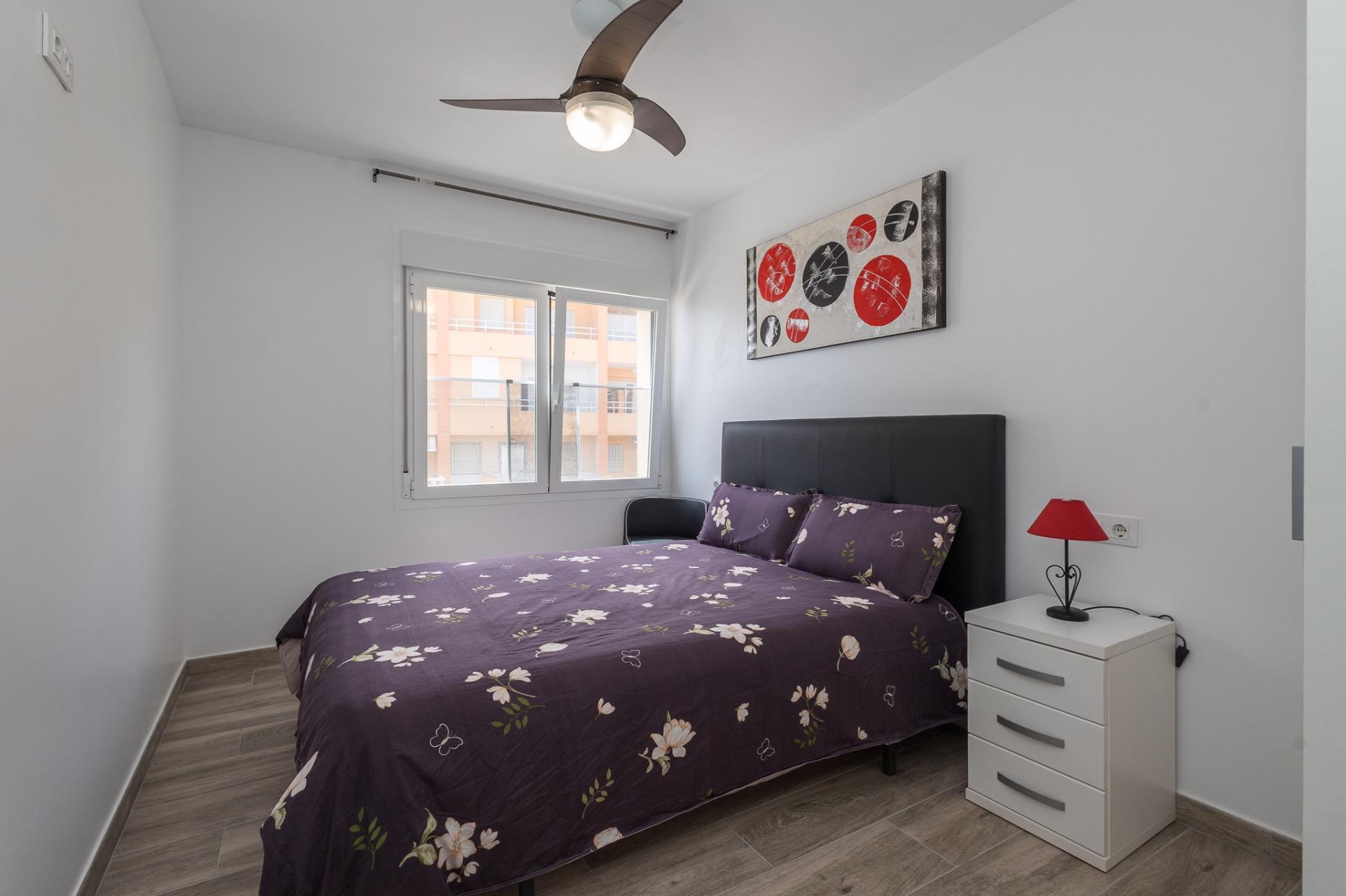 Chalet Independiente en Primera Línea de Playa: Tu refugio en Mareny de Barraquetes, Sueca, Valencia