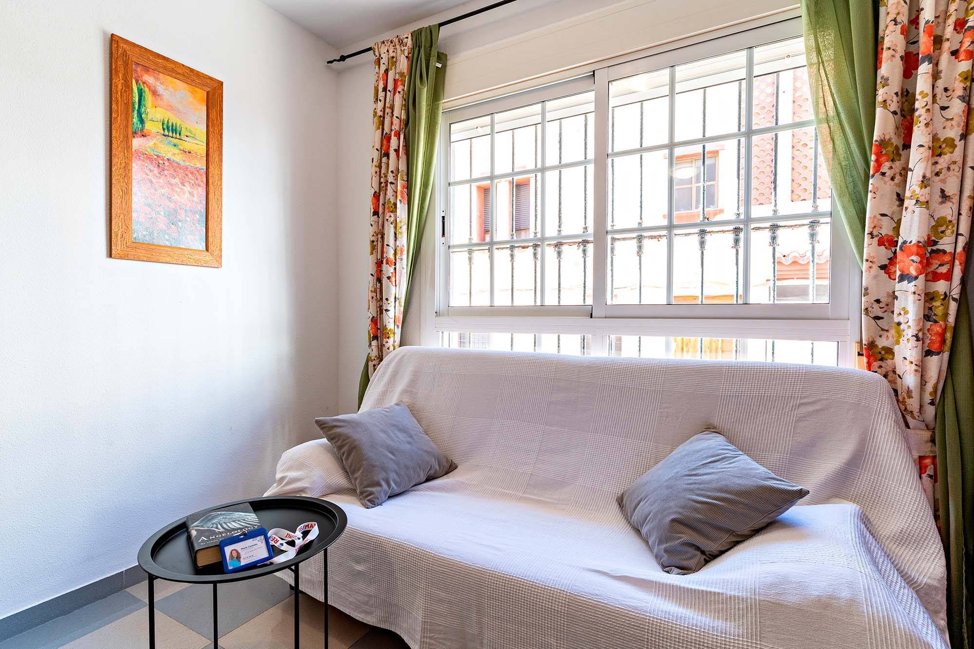 Encantadora Planta Baja en Roquetas de Mar, Ideal para Tu Nuevo Hogar