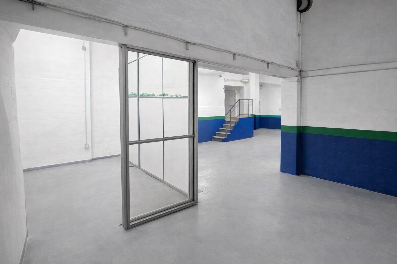 SUPER LOCAL DOBLE ENTRADA PARA VARIOS TIPOS DE NEGOCIOS,  SUPERMERCADO, GIMNASIO,,TRASTERO,