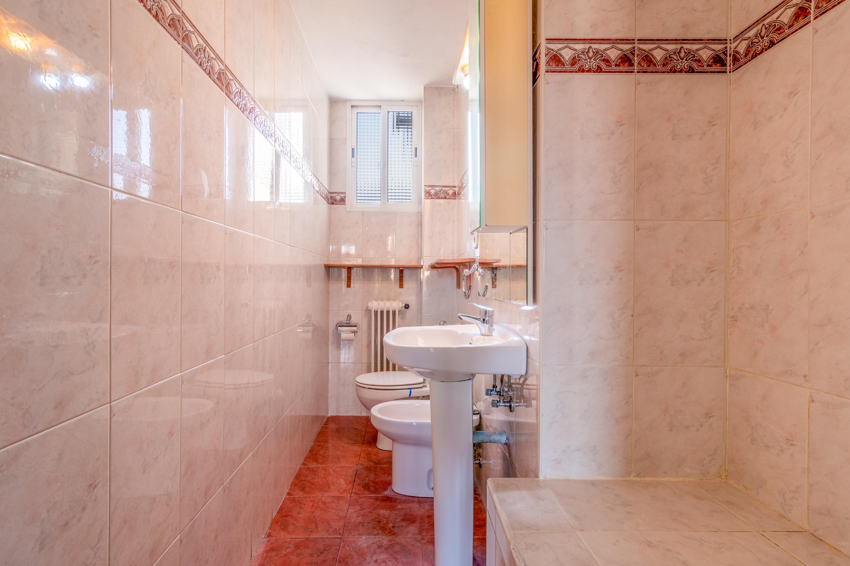 PISO EN VENTA EN CARABANCHEL