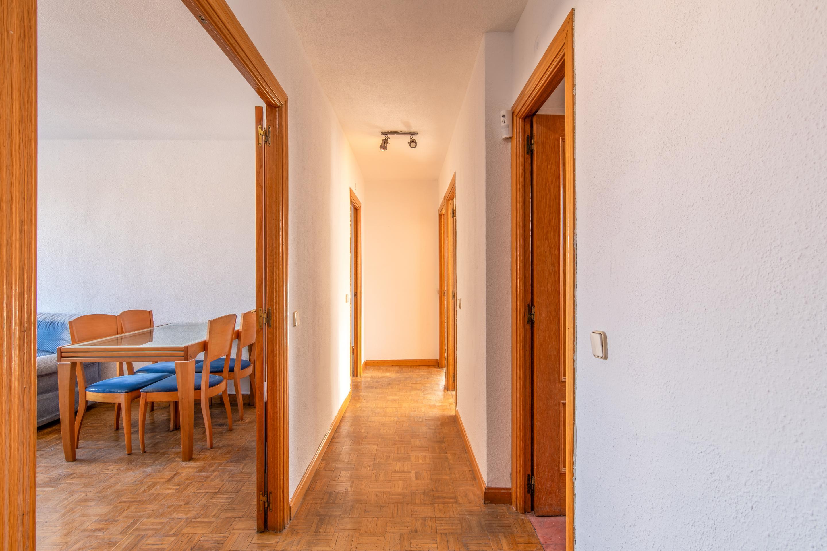 PISO EN VENTA EN CARABANCHEL