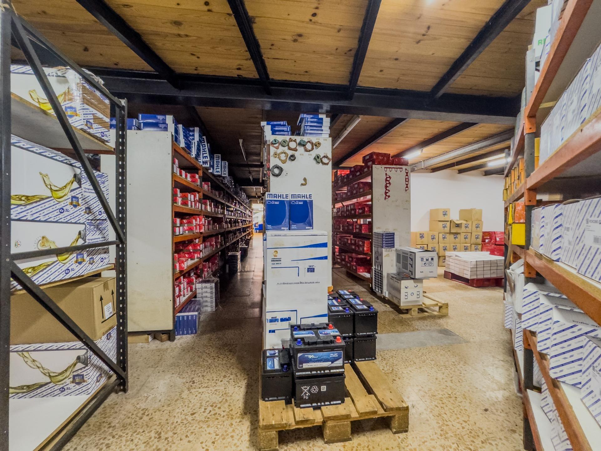 LOCAL COMERCIAL EN LA C/CAPITAN PALACIOS