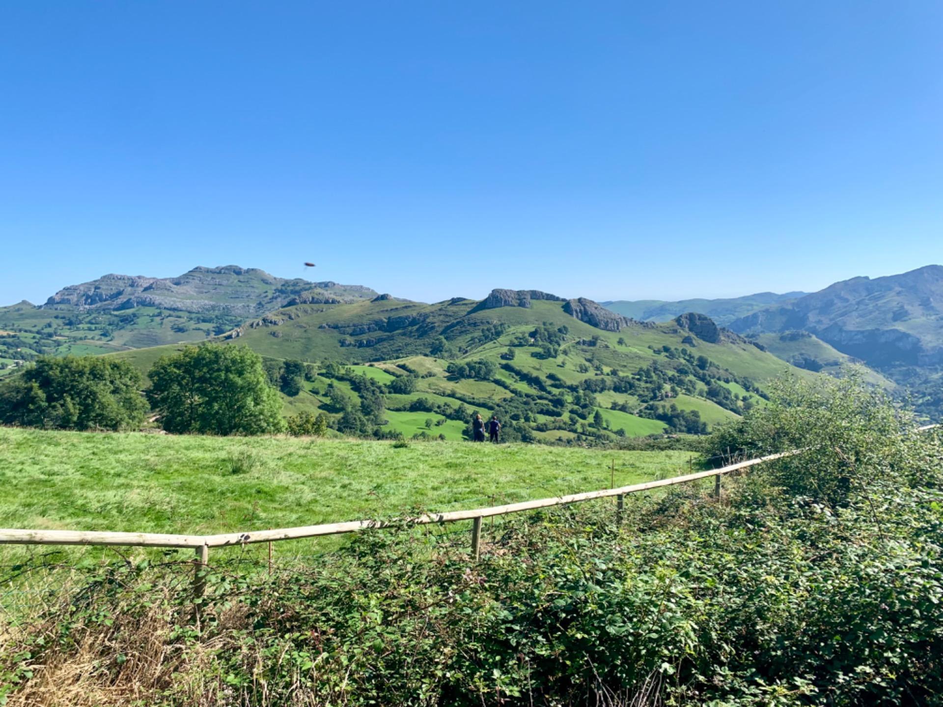 CABAÑA de Piedra Pasiega en San Roque Riomiera, Merilla