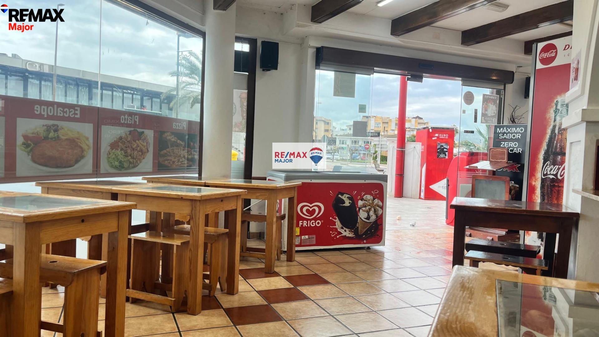 ¡TRASPASO DE NEGOCIO DE ÉXITO EN PUERTO ALCUDIA! ???