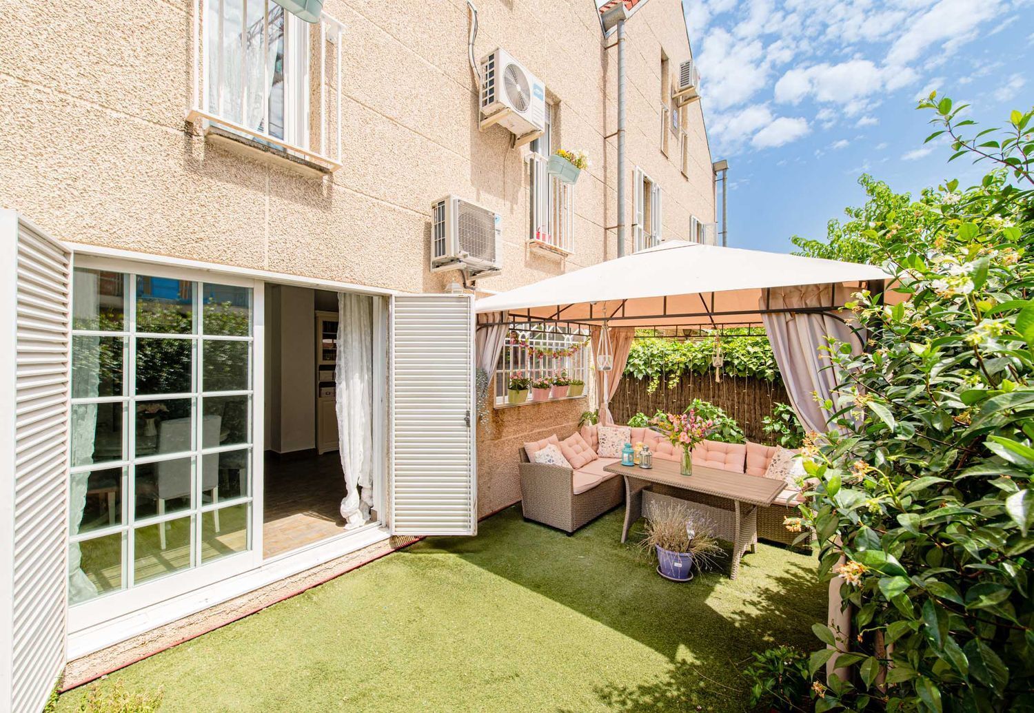 Villa in Pozuelo de Alarcón