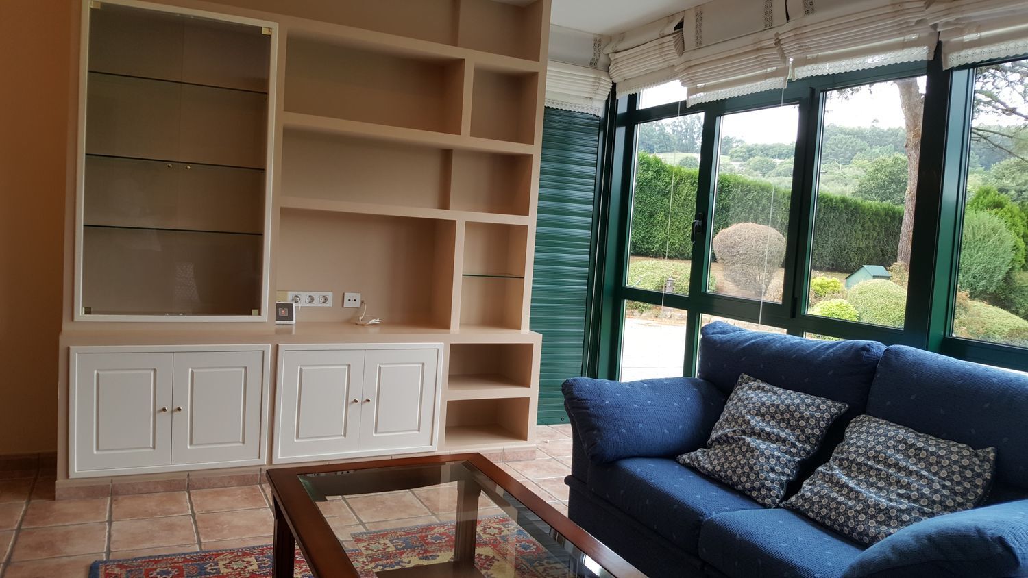 Casa en venta  Abegondo, A Coruña  12/88