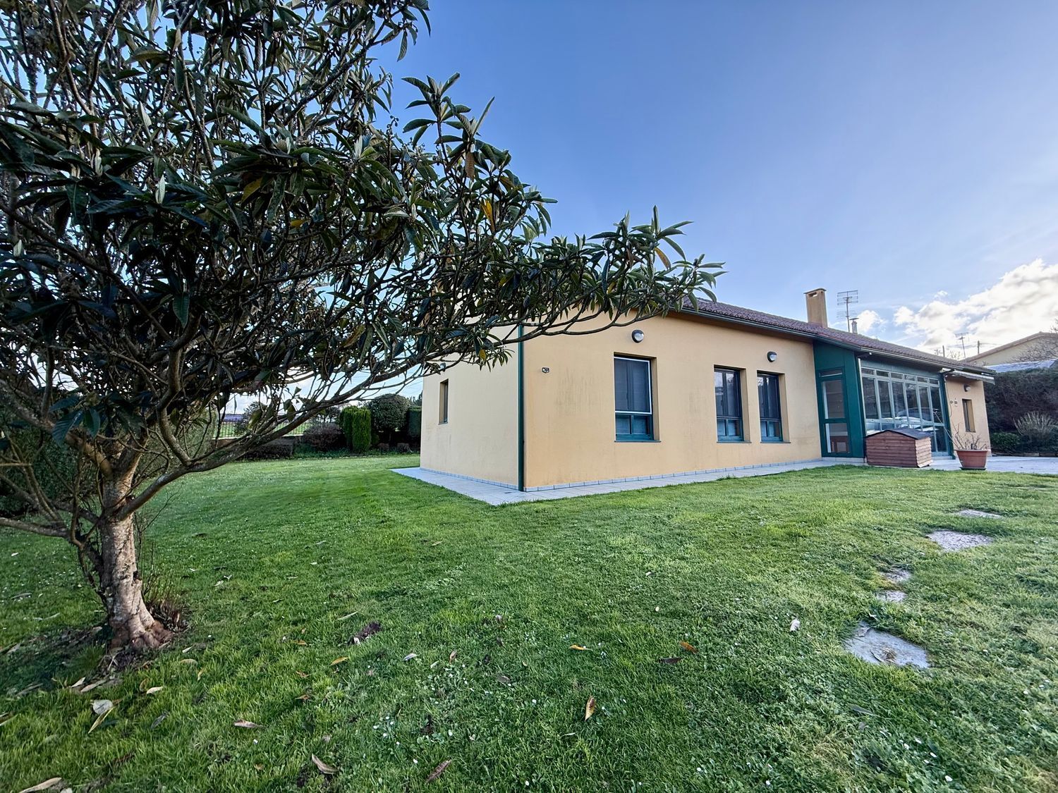 Casa en venta  Abegondo, A Coruña  82/88