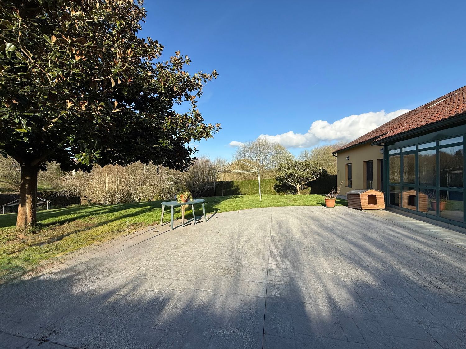 Casa en venta  Abegondo, A Coruña  83/88