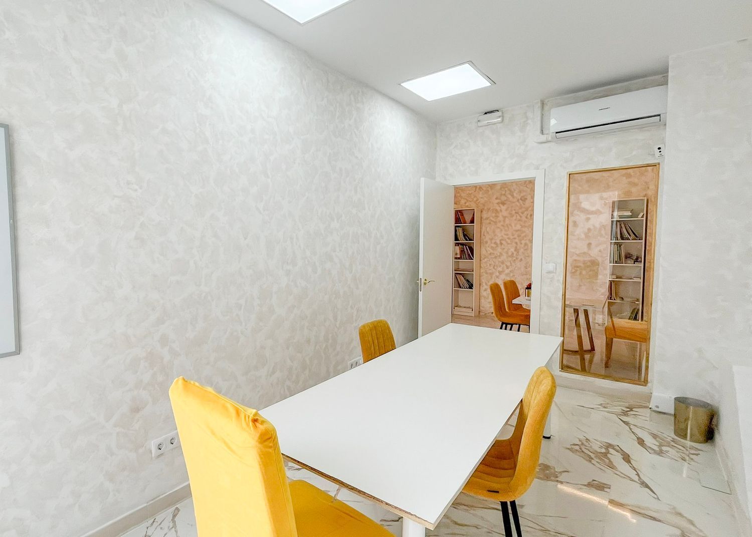 Locales-Venta-Las Rozas de Madrid-2115865-Foto-18