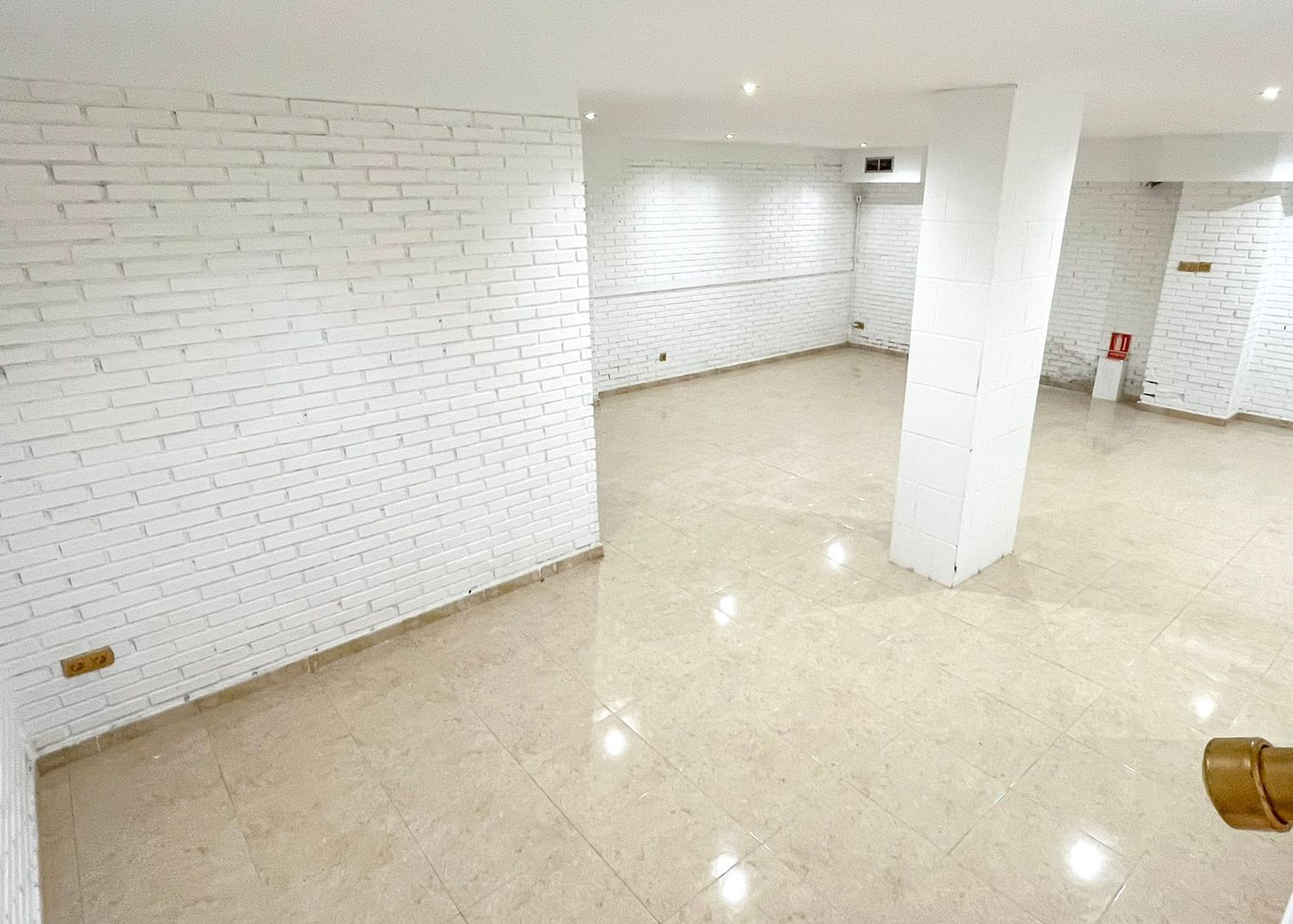Locales-Venta-Las Rozas de Madrid-2115865-Foto-33