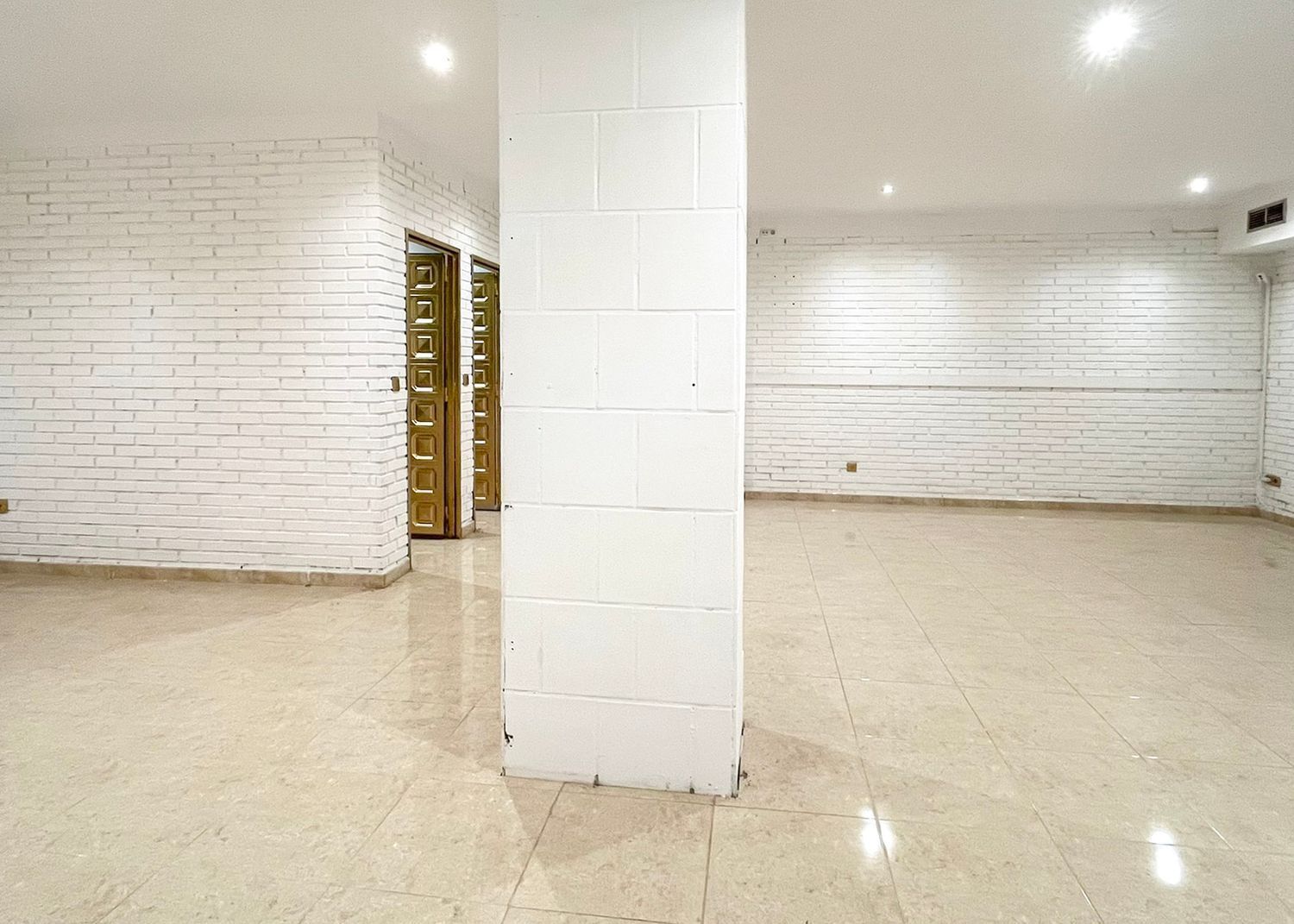 Locales-Venta-Las Rozas de Madrid-2115865-Foto-38