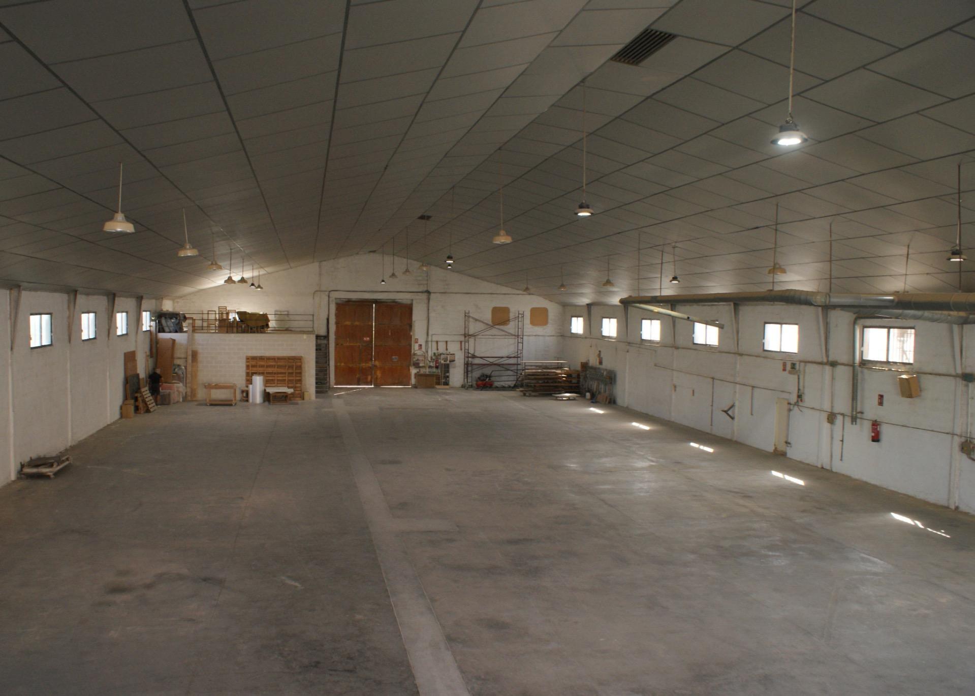 Naves-Venta-Vallada-1764839-Foto-14