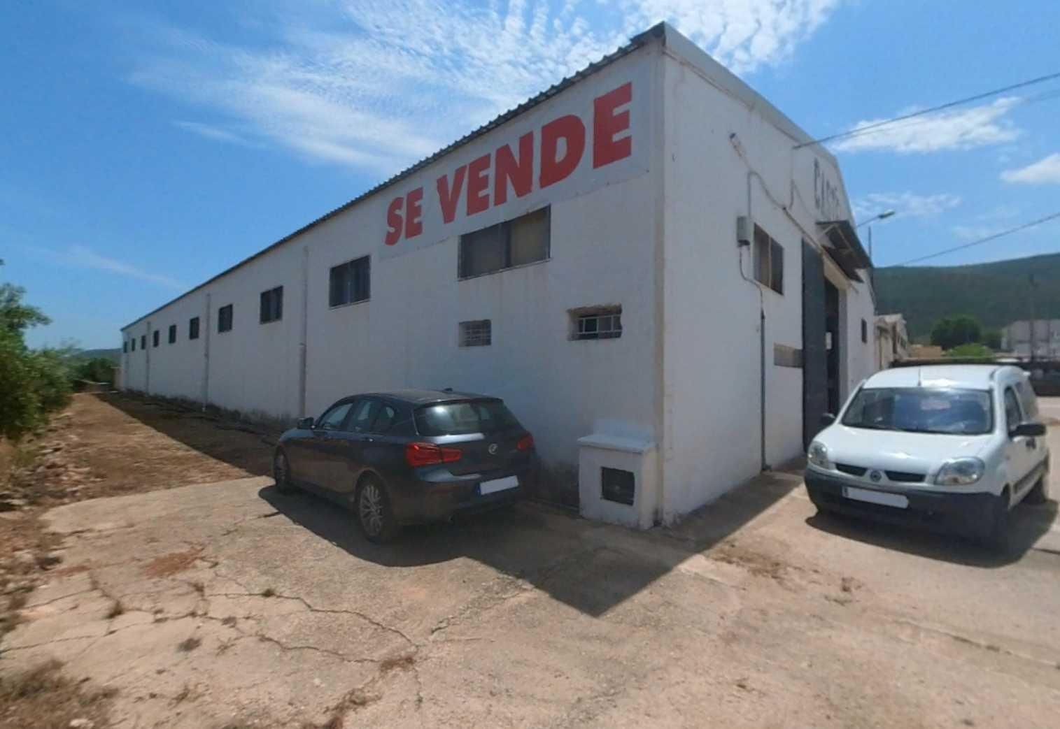 Naves-Venta-Vallada-1764839-Foto-26