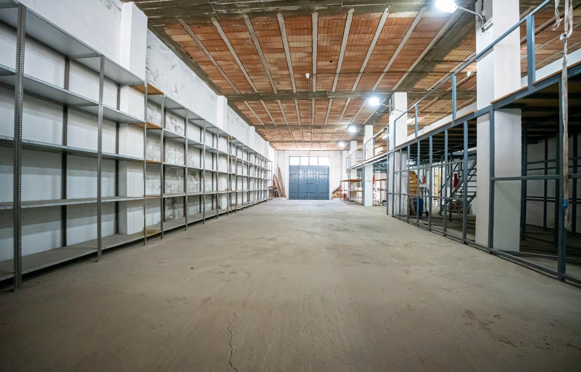 Negocios-Venta-AlcalÃ¡ del RÃ­o-2115883-Foto-25