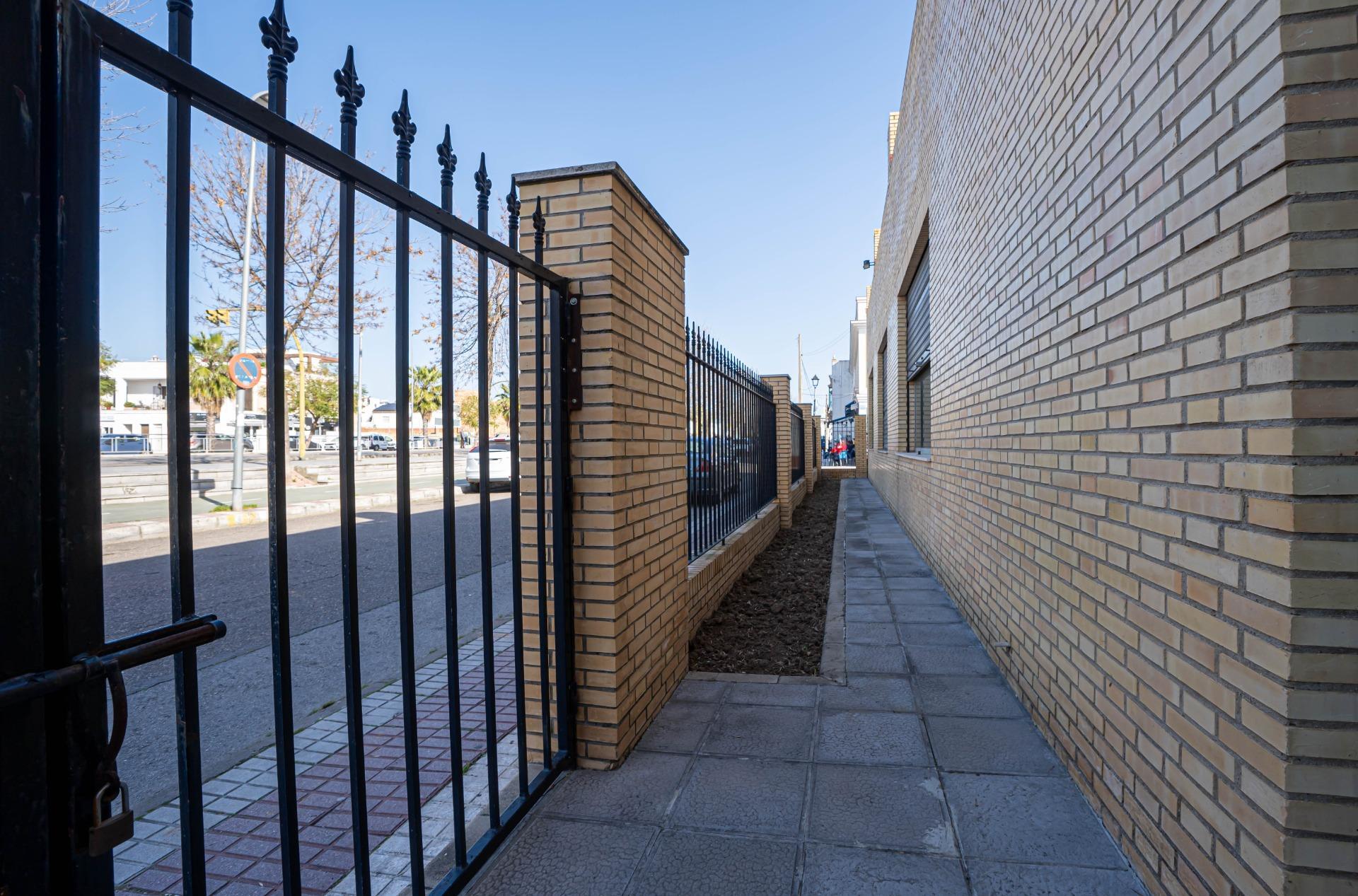 Negocios-Venta-AlcalÃ¡ del RÃ­o-2115883-Foto-30