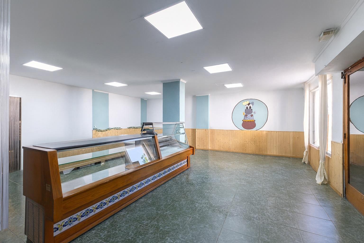 Negocios-Venta-Macastre-2143039-Foto-5