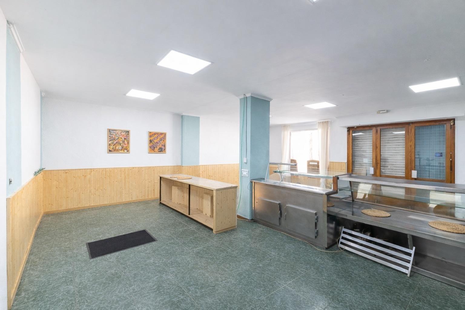 Negocios-Venta-Macastre-2143039-Foto-6