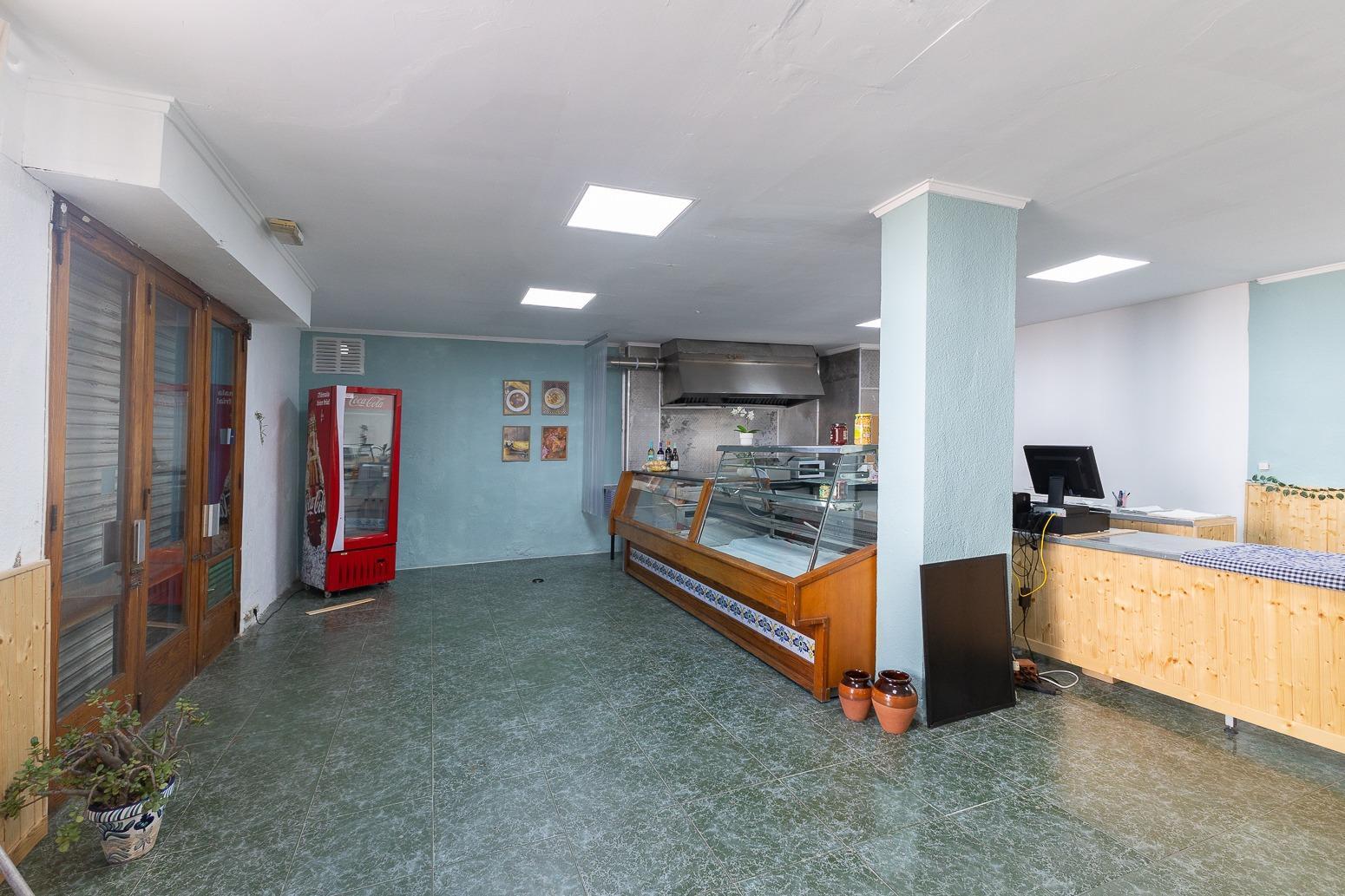 Negocios-Venta-Macastre-2143039-Foto-10