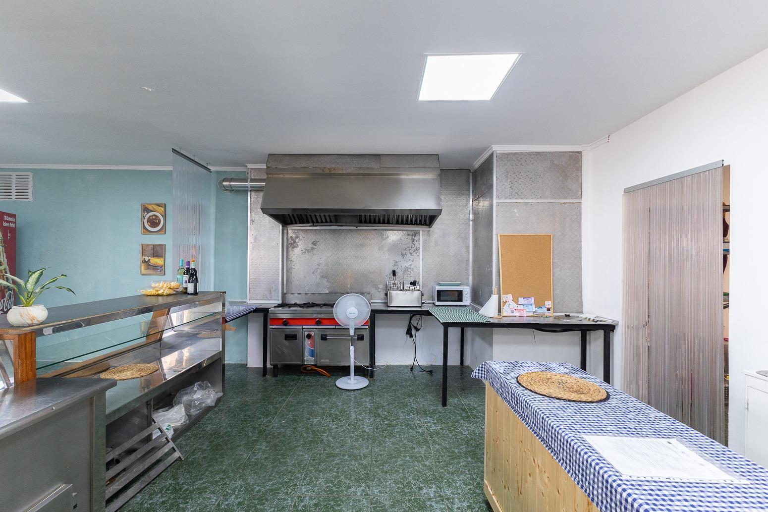 Negocios-Venta-Macastre-2143039-Foto-9