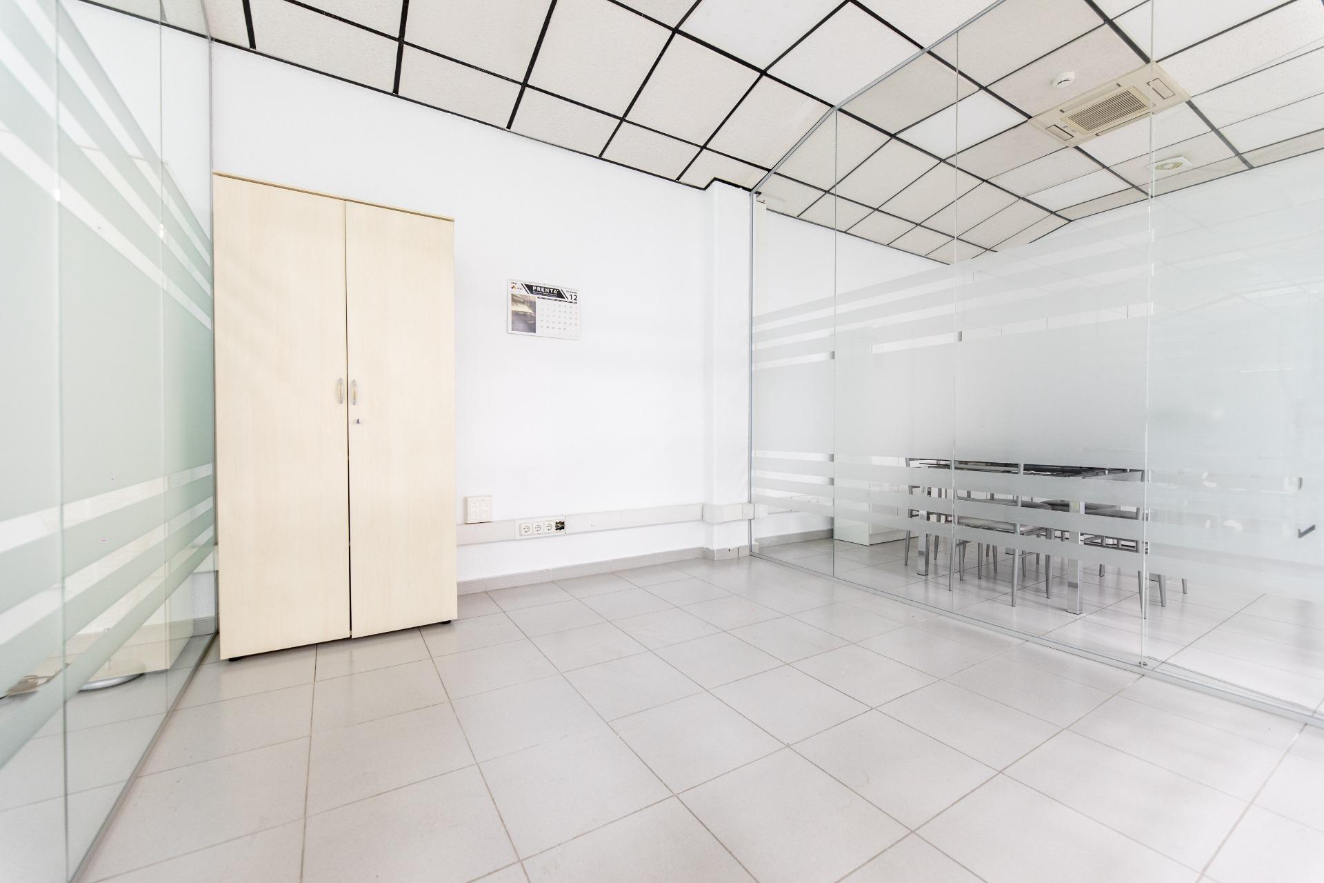 Naves-Venta-San SebastiÃ¡n de los Reyes-2150242-Foto-14