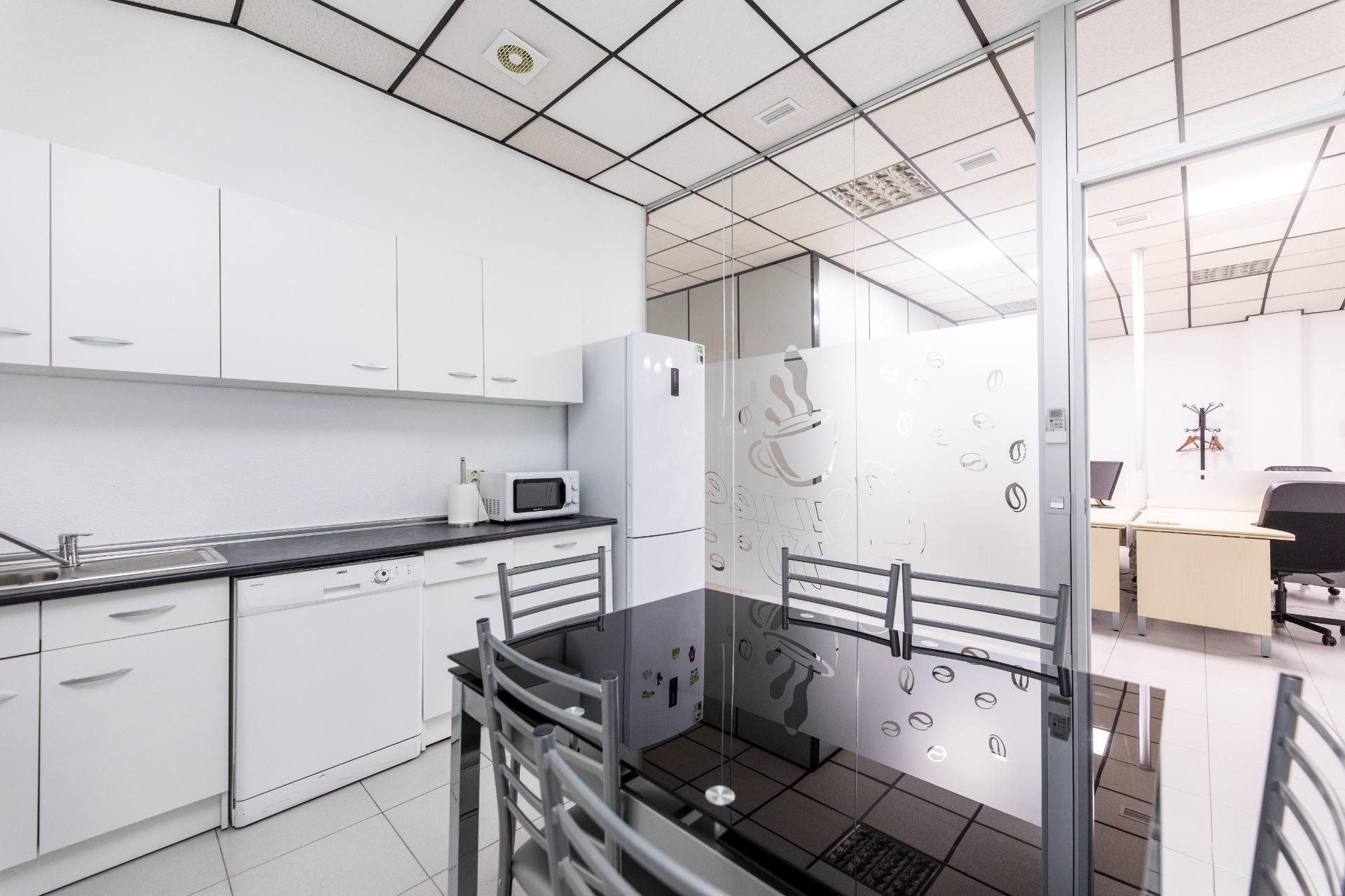 Naves-Venta-San SebastiÃ¡n de los Reyes-2150242-Foto-16