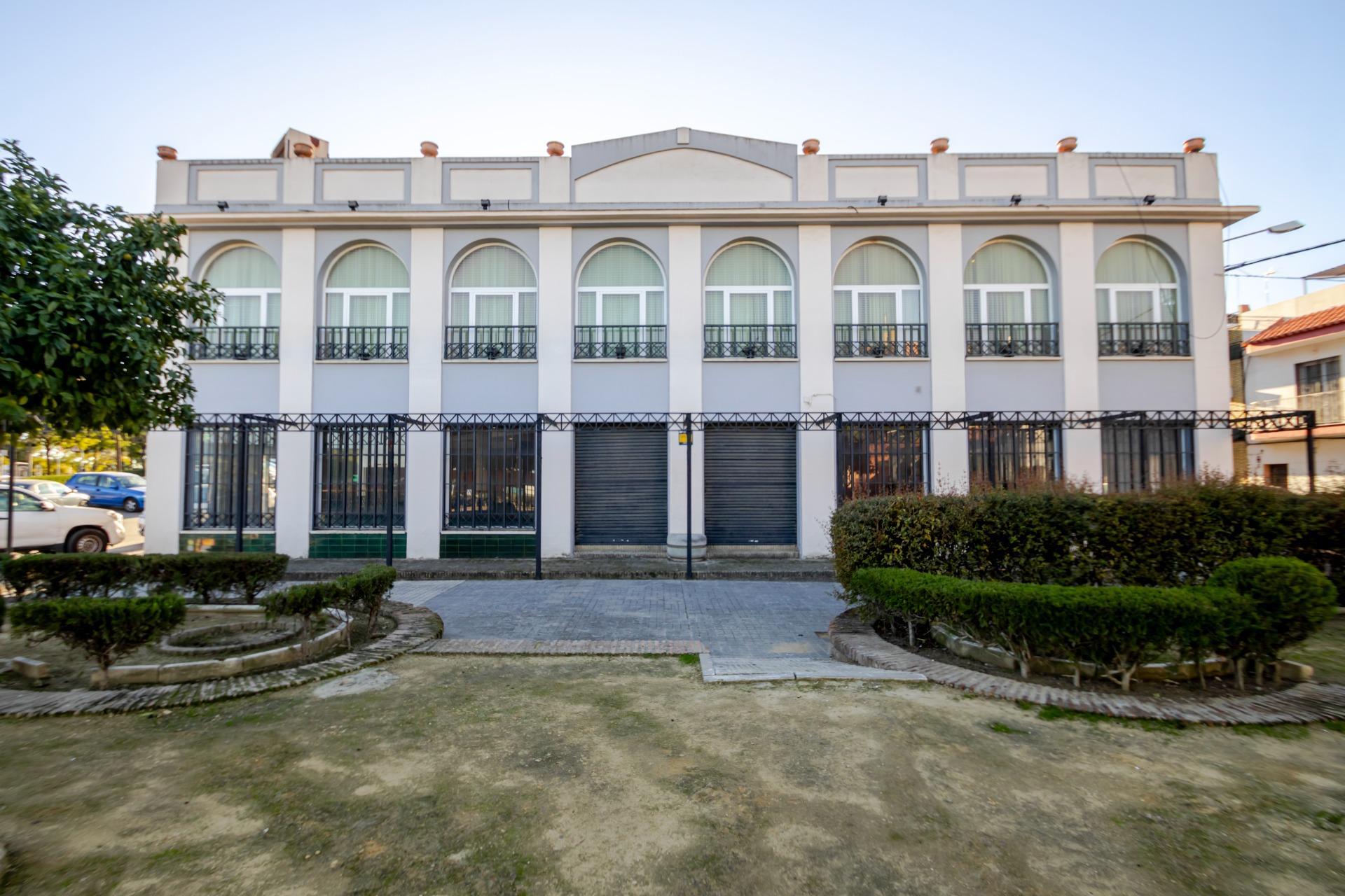 Edificios-Venta-Mairena del Aljarafe-1995222-Foto-3