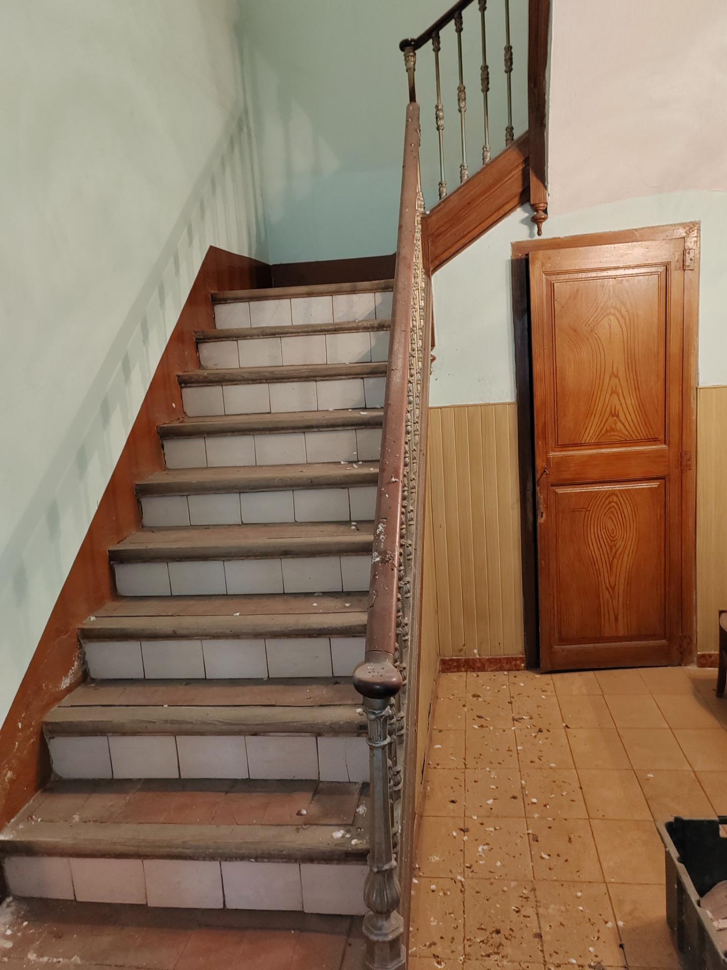 Edificios-Venta-Molins de Rei-2150215-Foto-4