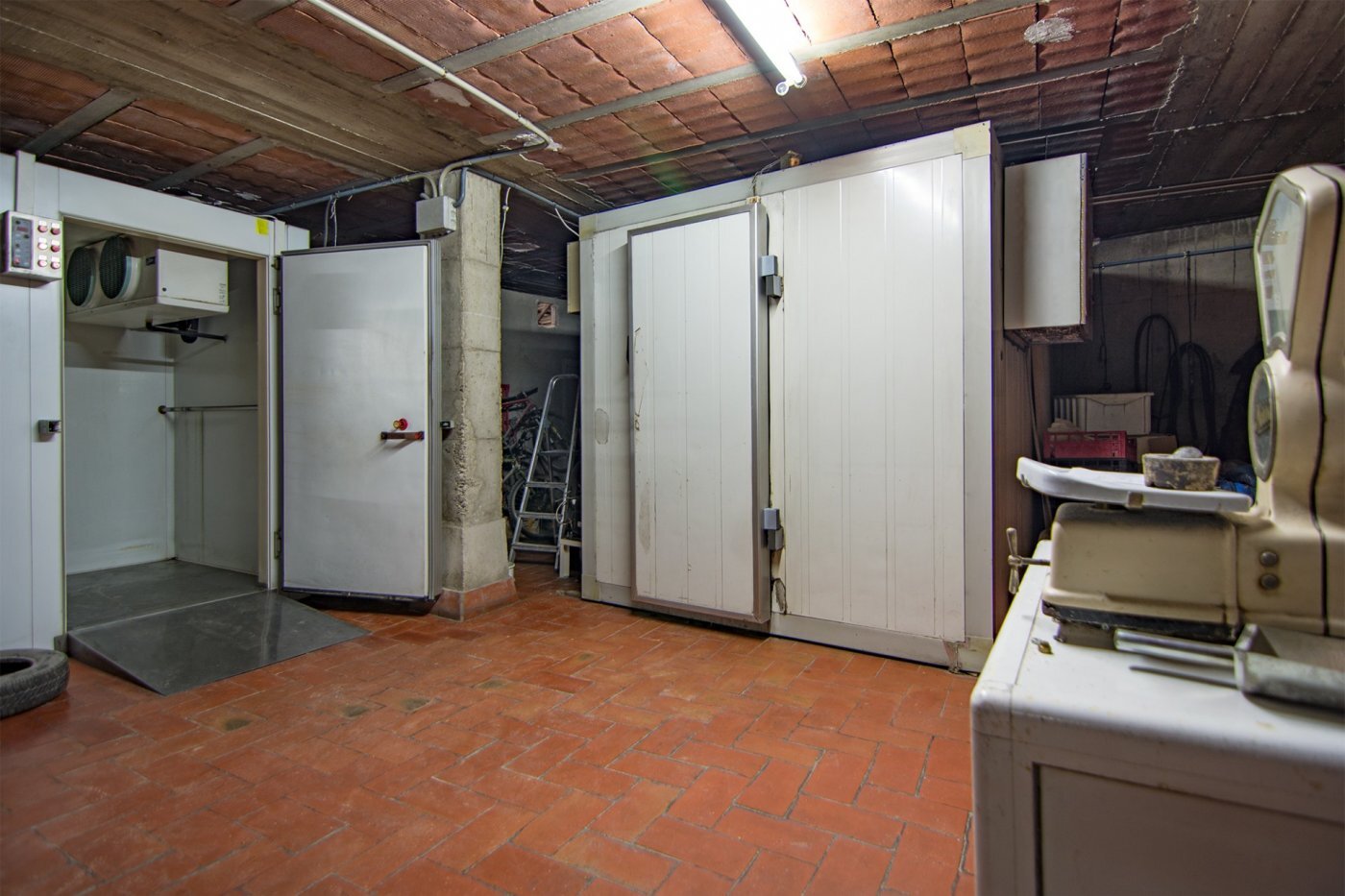 CASA EN EL EIXAMPLE DE FIGUERES