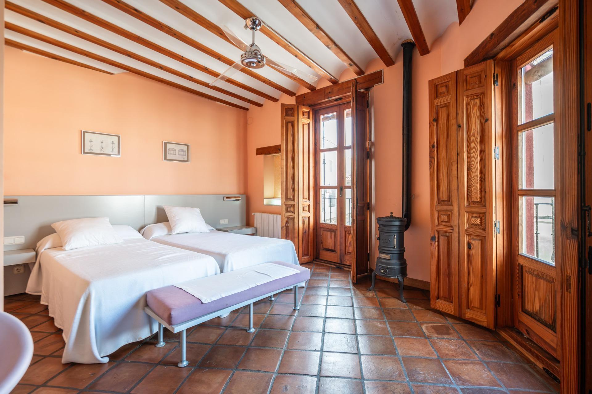 Edificios-Venta-Belmonte de Tajo-2032886-Foto-34