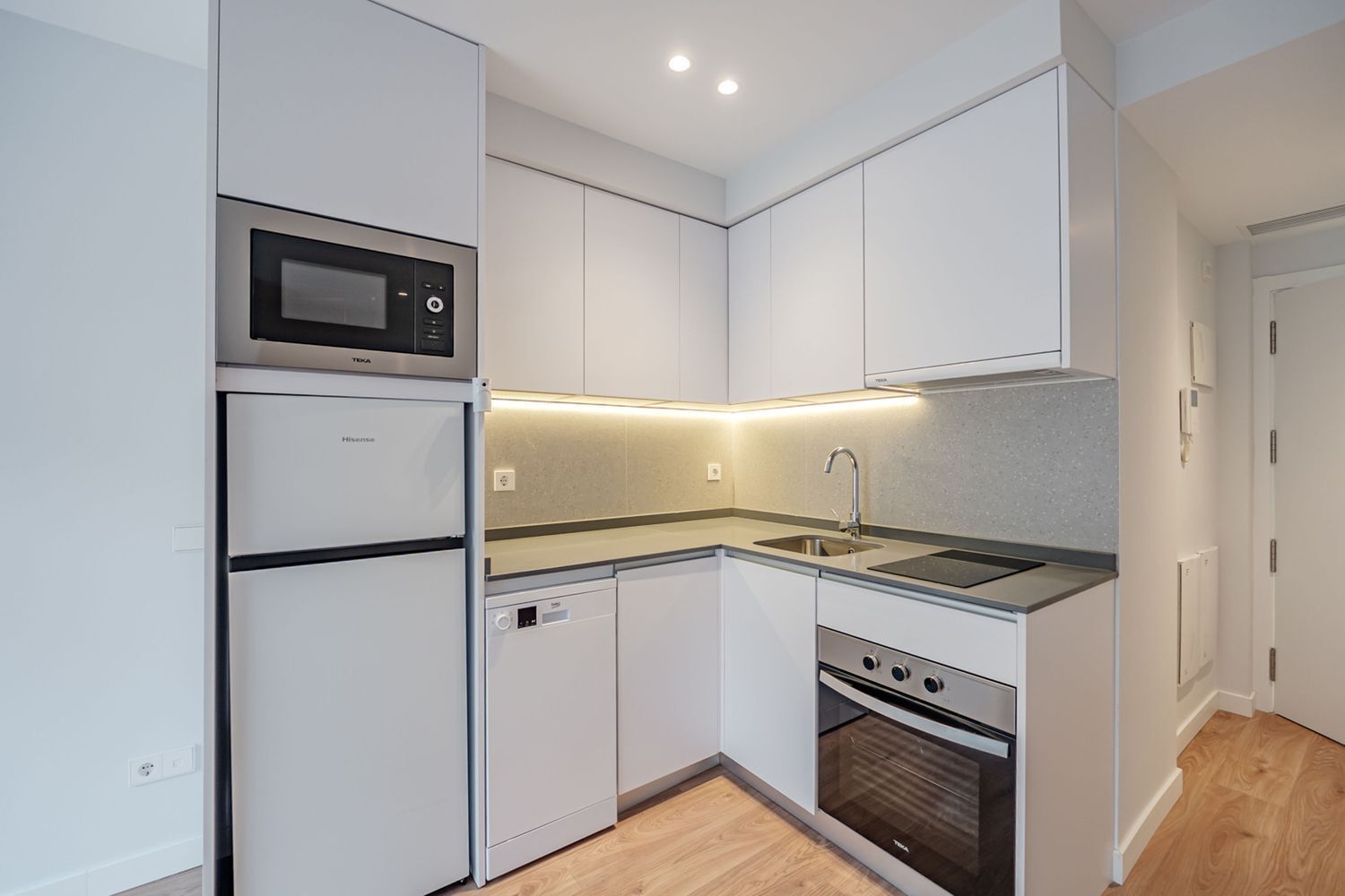 Edificios-Venta-Madrid-2041023-Foto-16