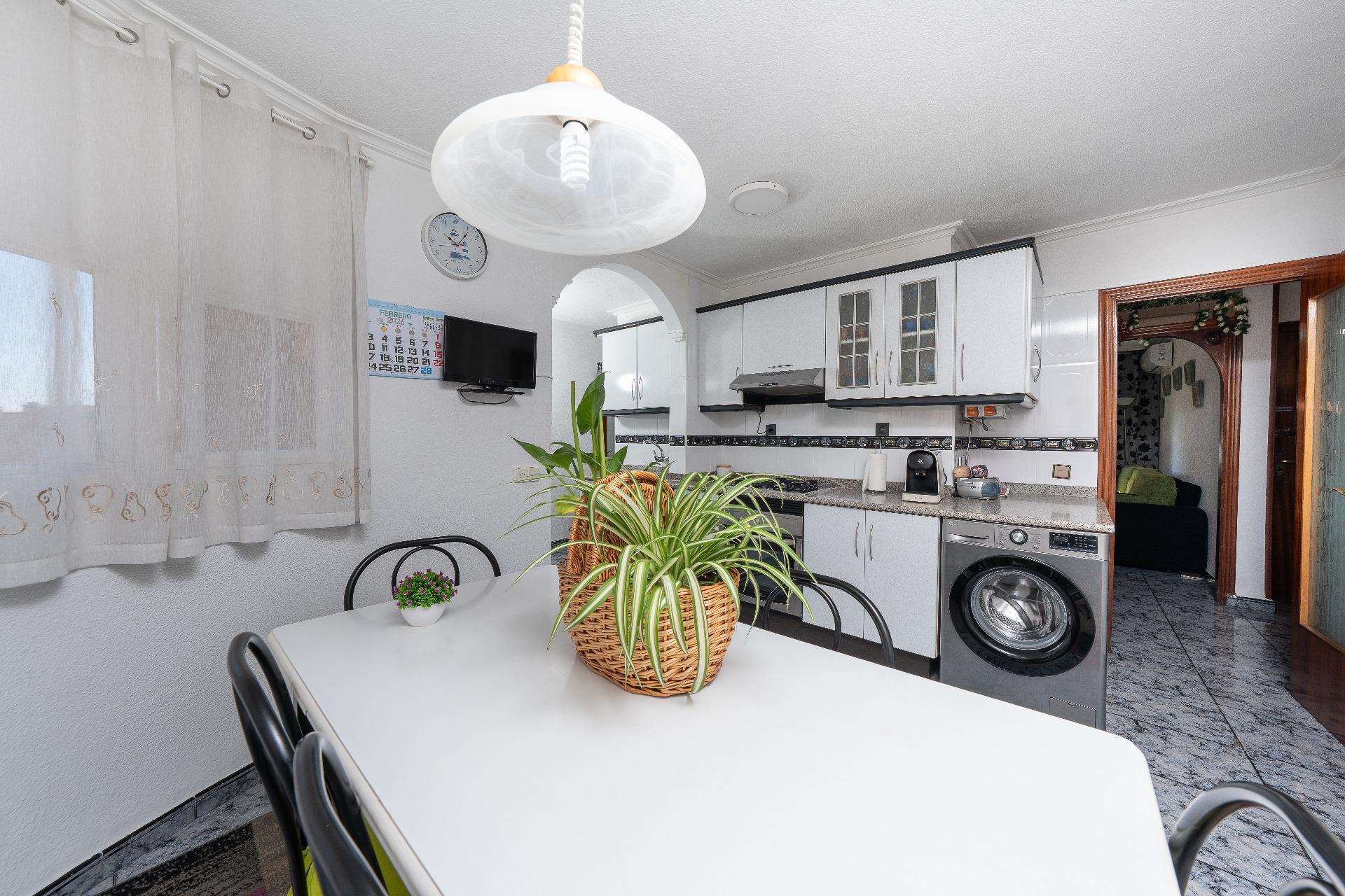 Pisos-Venta-Elche-2152240-Foto-4