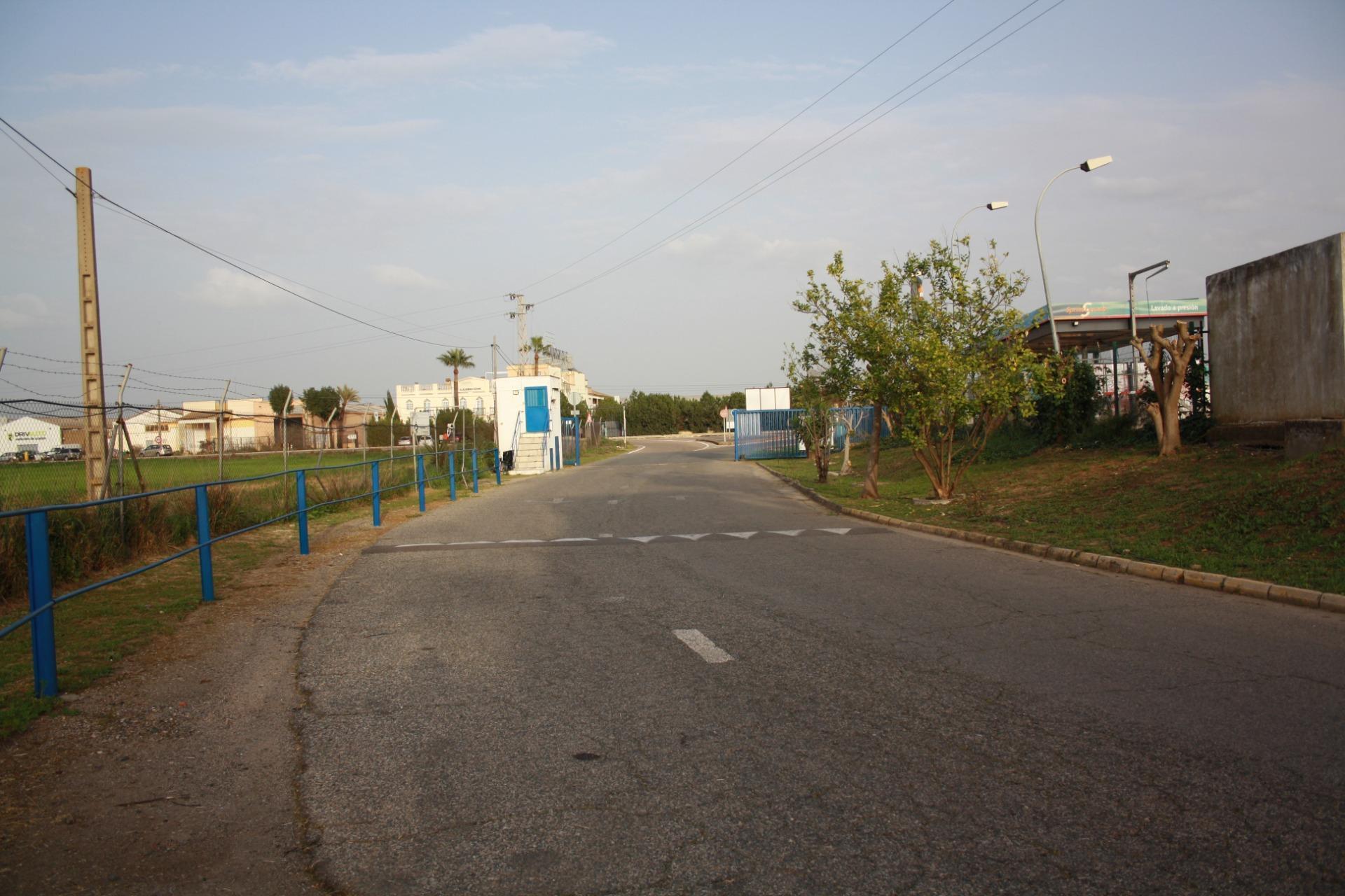 Naves-Venta-La Rinconada-2143042-Foto-5