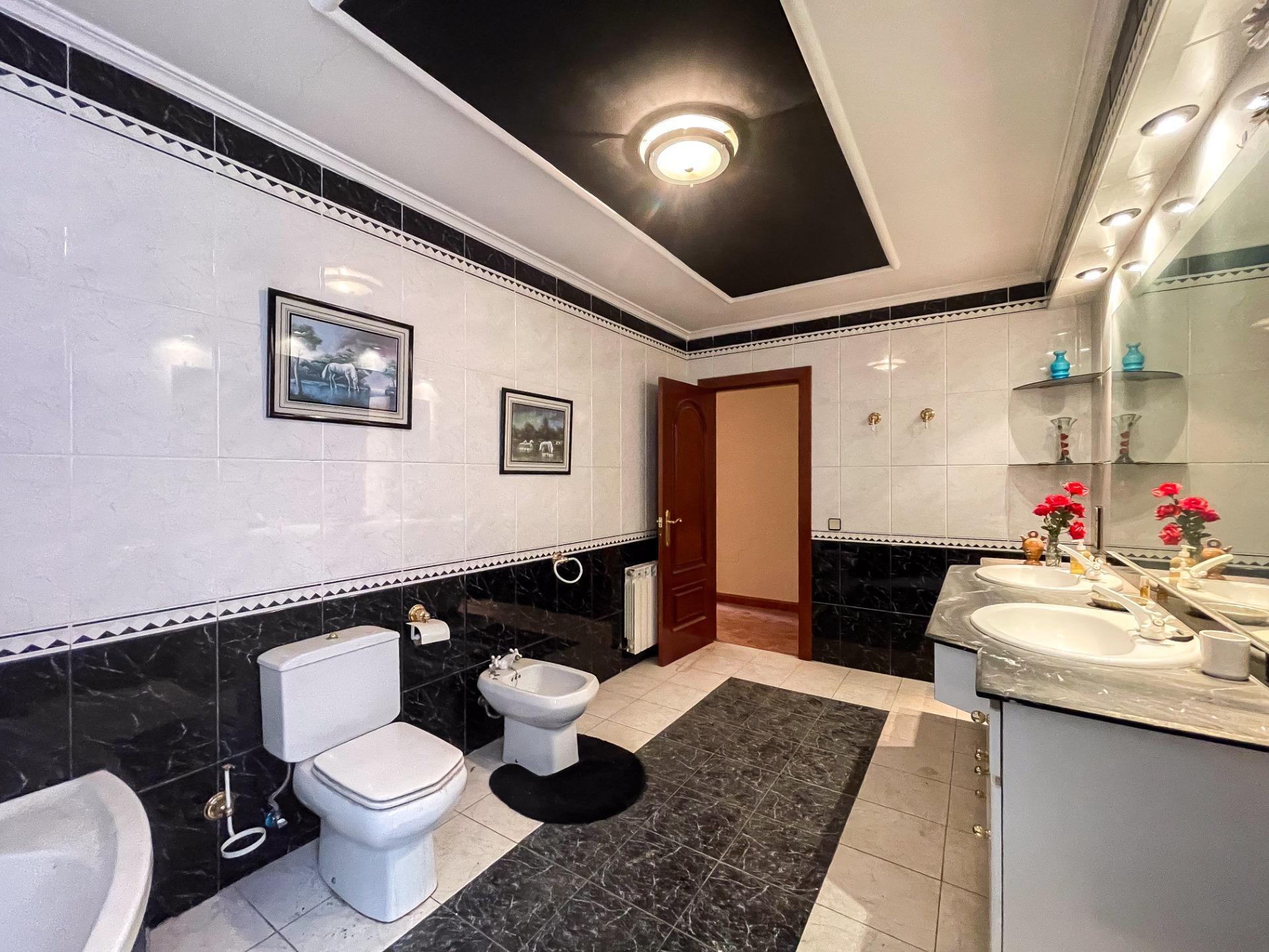 Pisos-Venta-Requena-1399218-Foto-48