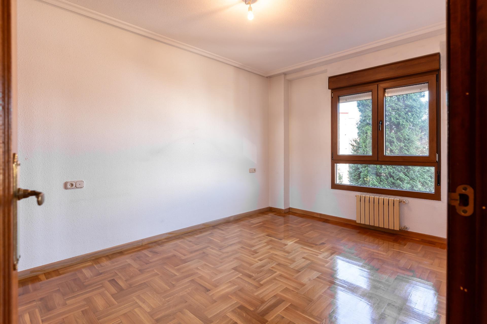 Pisos-Venta-Oviedo-2152830-Foto-14