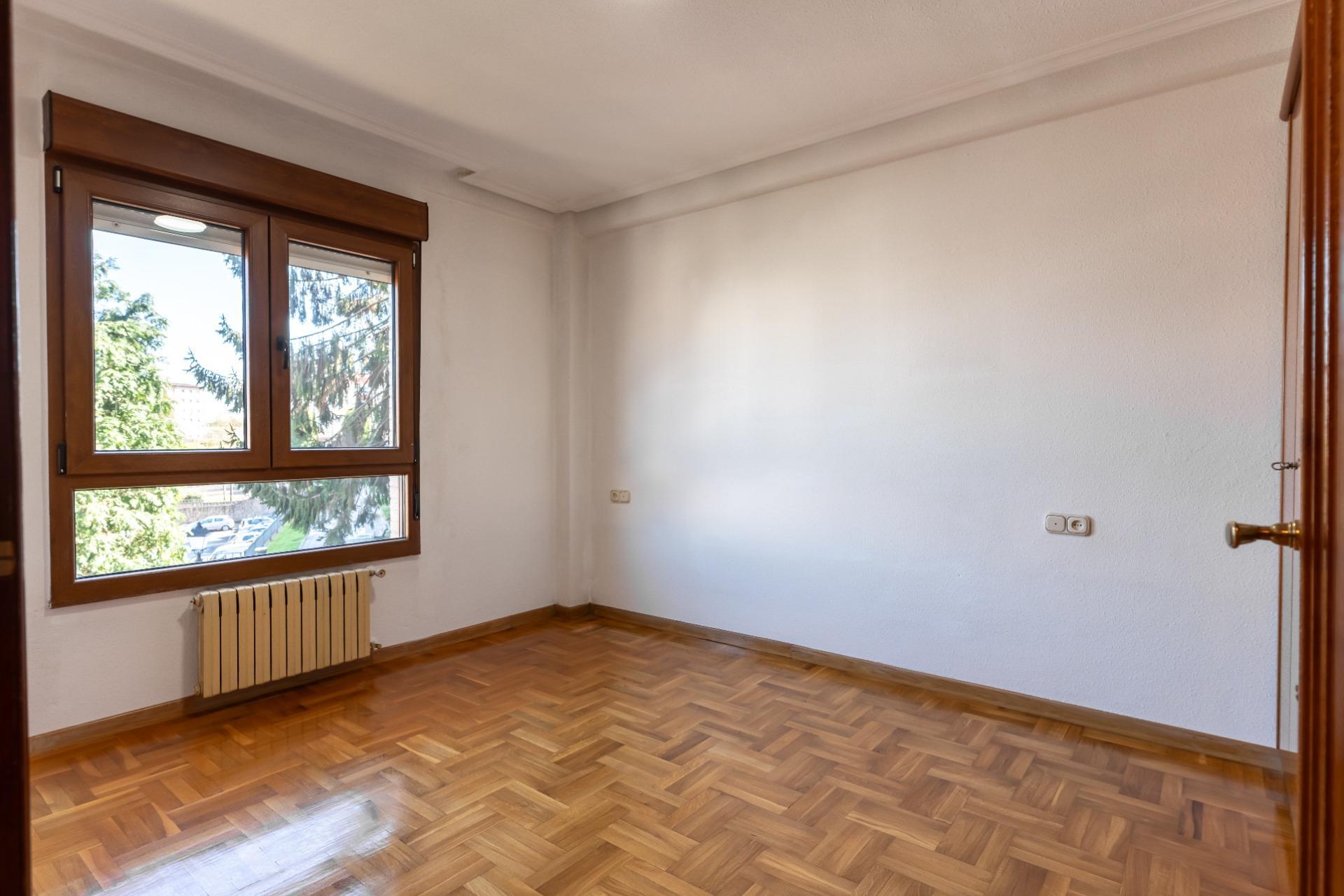 Pisos-Venta-Oviedo-2152830-Foto-23